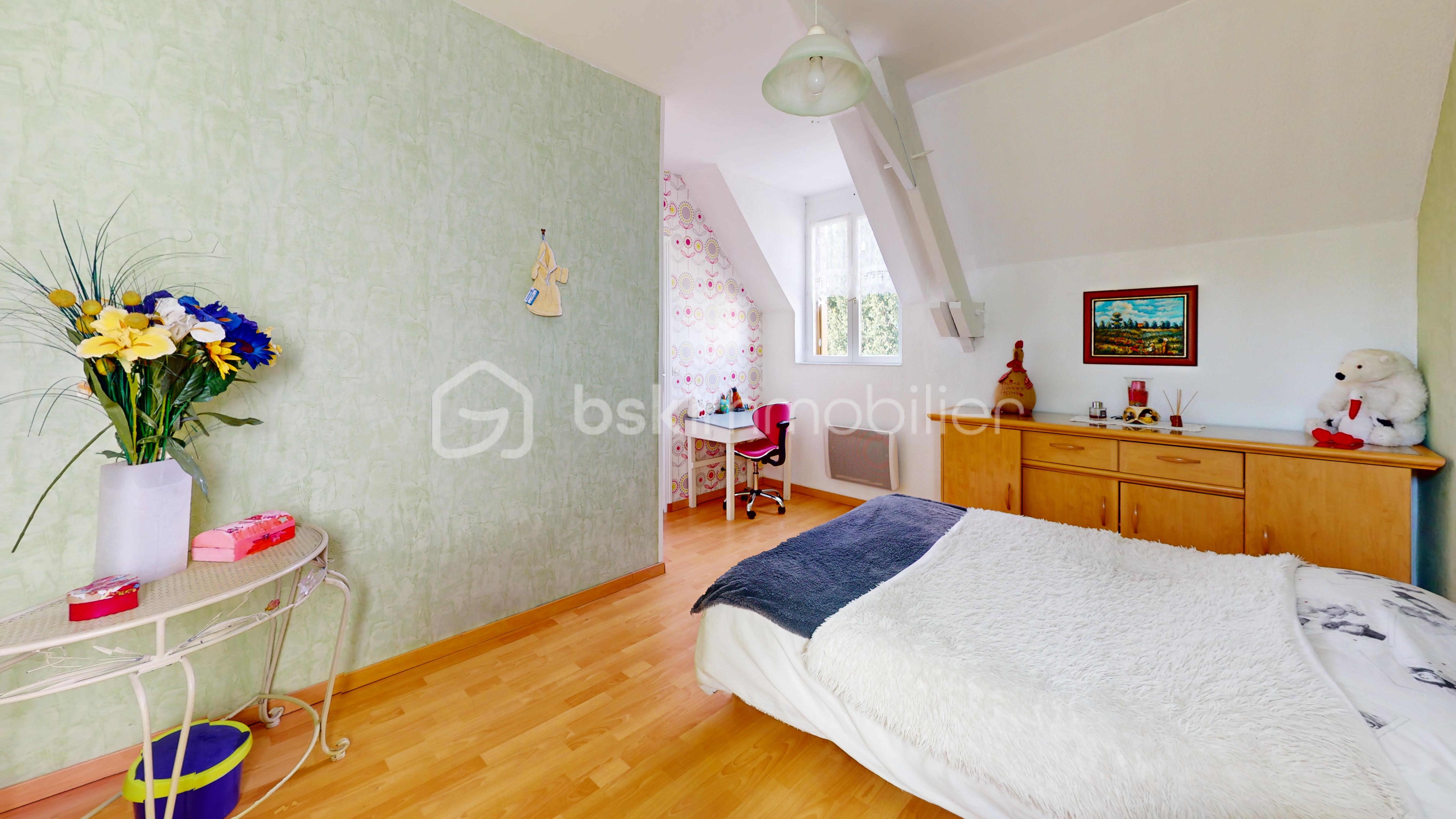 63-Rue-des-Terres-Douces-Bedroom 4.jpg