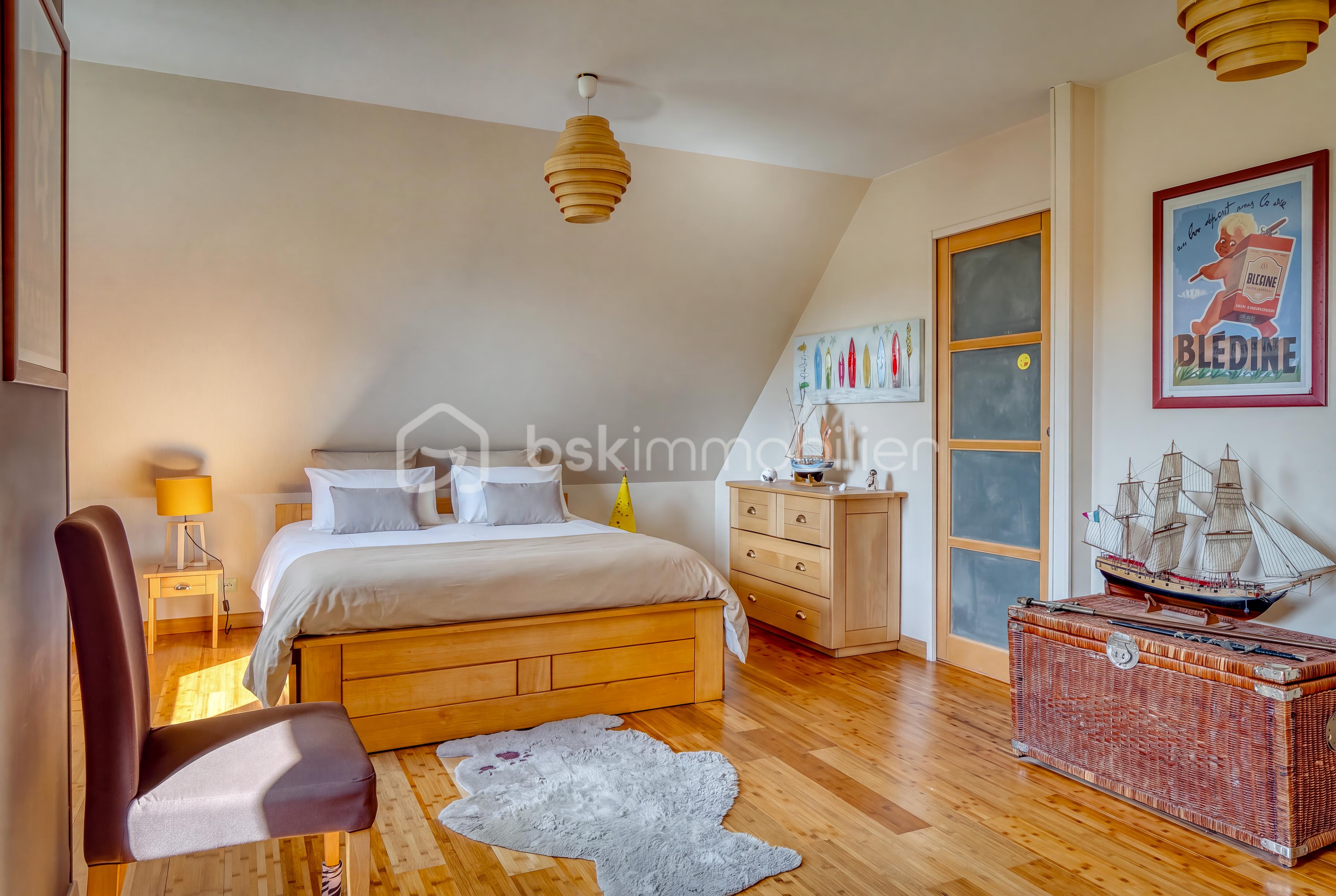 166A5895_Bed_Reset_Minimal_4K-Modifier.jpg