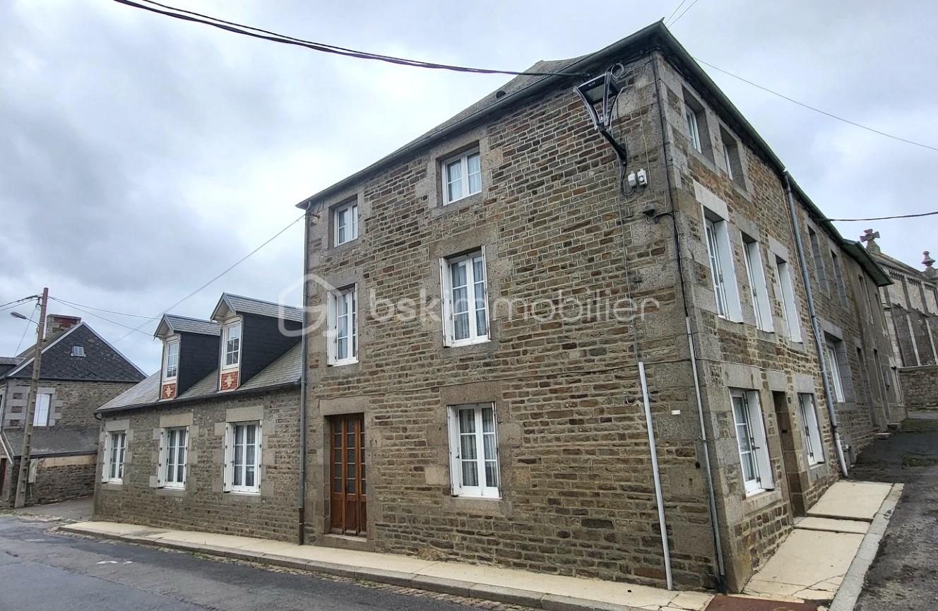 Maison de village de 200 m² - goulhot PLE RUE DU CENTRE LE 28 07 .jpeg