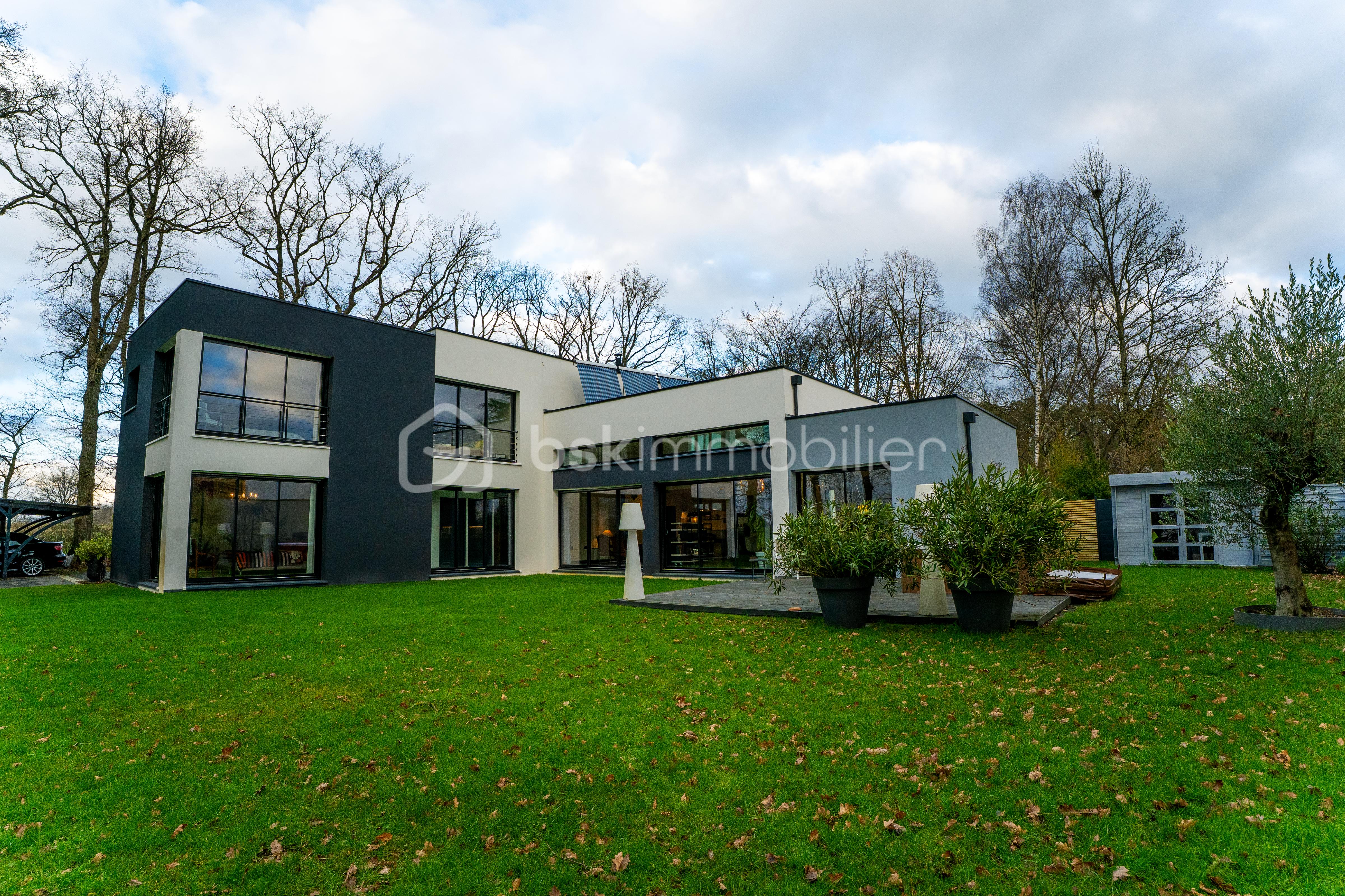 Maison d architecte de 281 m²