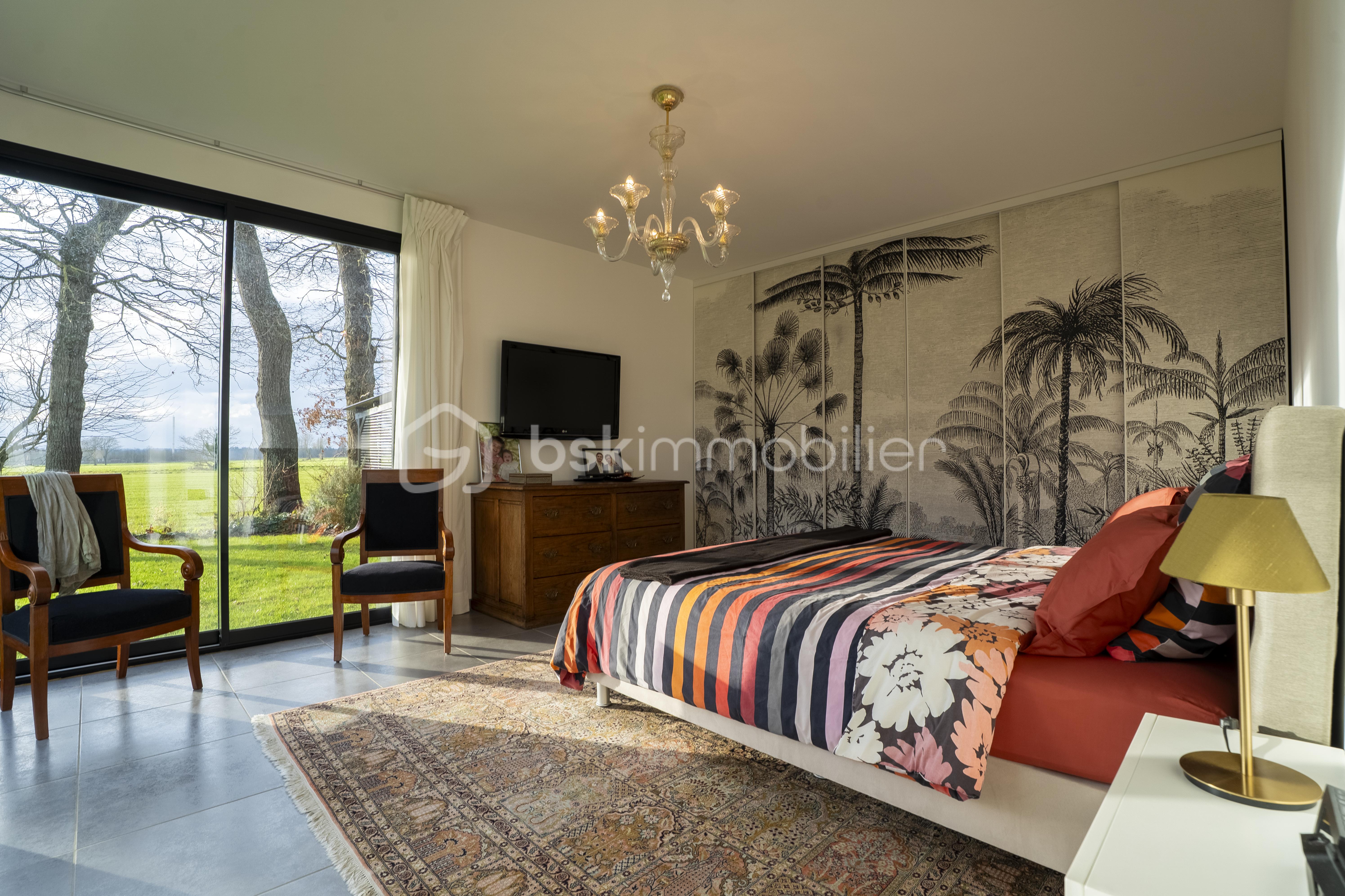 Maison d architecte de 281 m² - Chambre 3 HDR.png