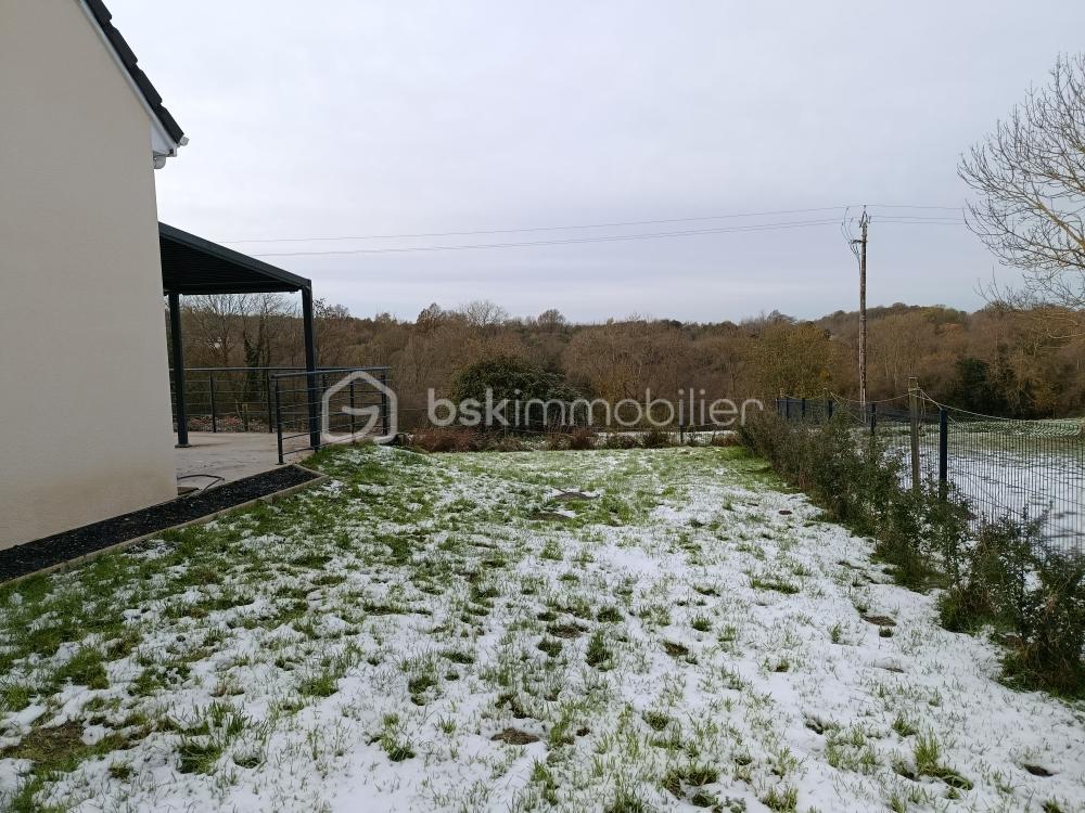 Maison traditionnelle de 102 m² - COTE DROITE.jpg