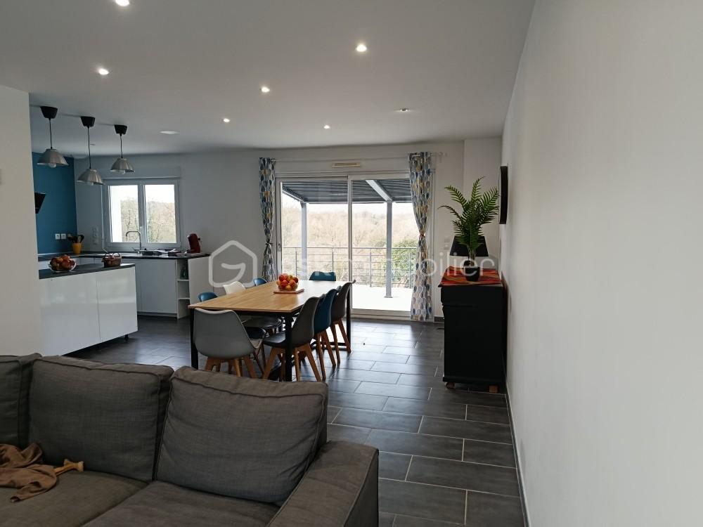 Maison traditionnelle de 102 m² - SALON DEJOUR CUISINE.jpg