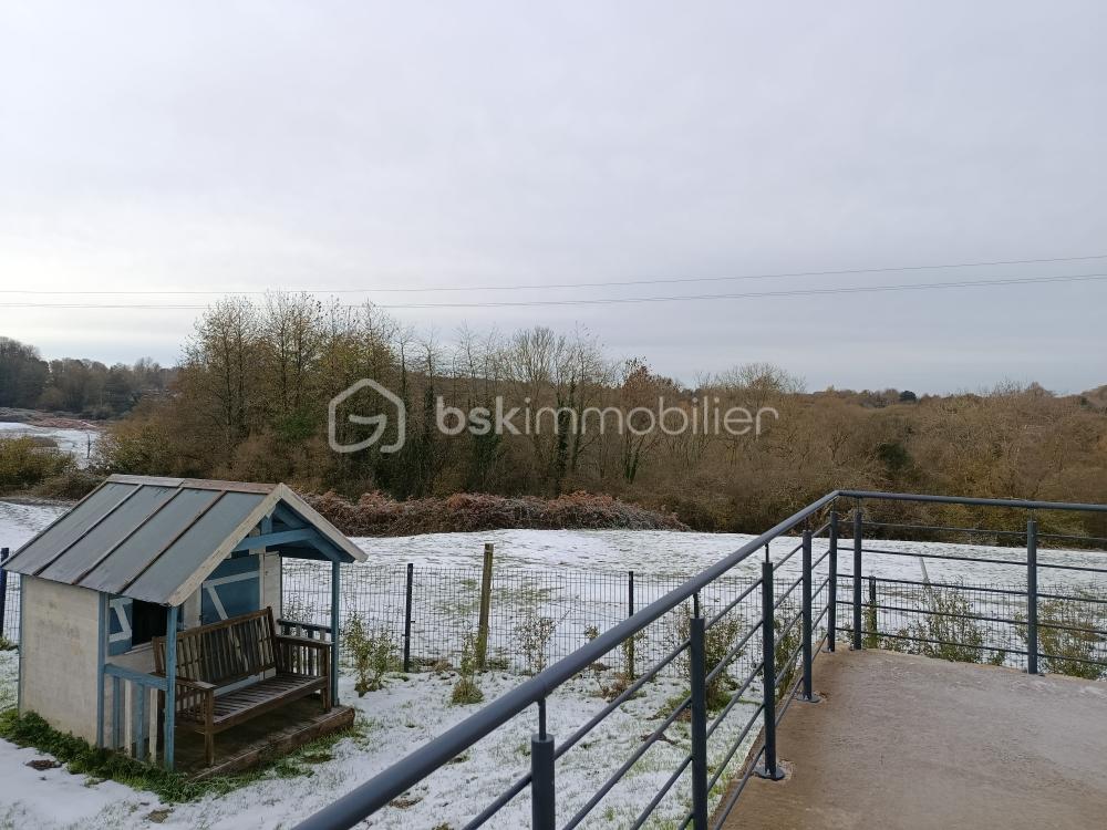 Maison traditionnelle de 102 m² - COTE CABANE.jpg