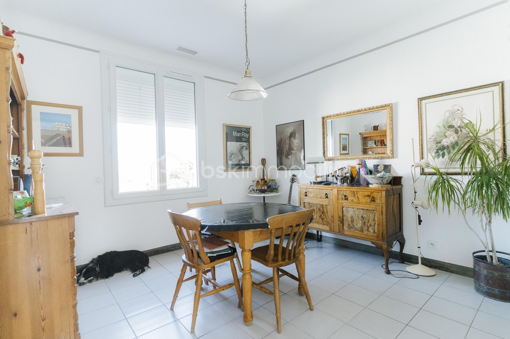 MAISON BAGES JARDIN GRAND GARAGE-7.jpg