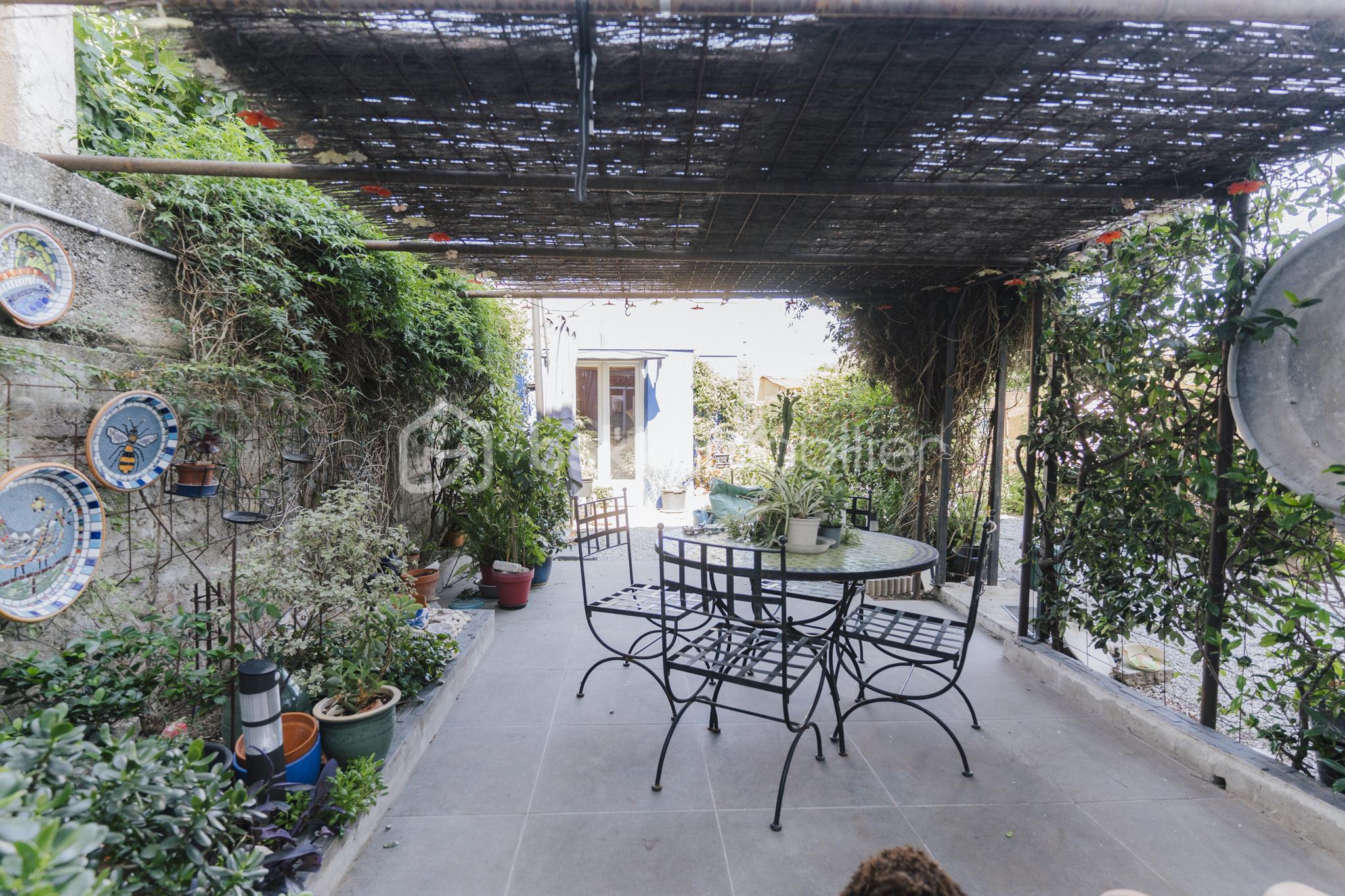 MAISON BAGES JARDIN GRAND GARAGE-12.jpg