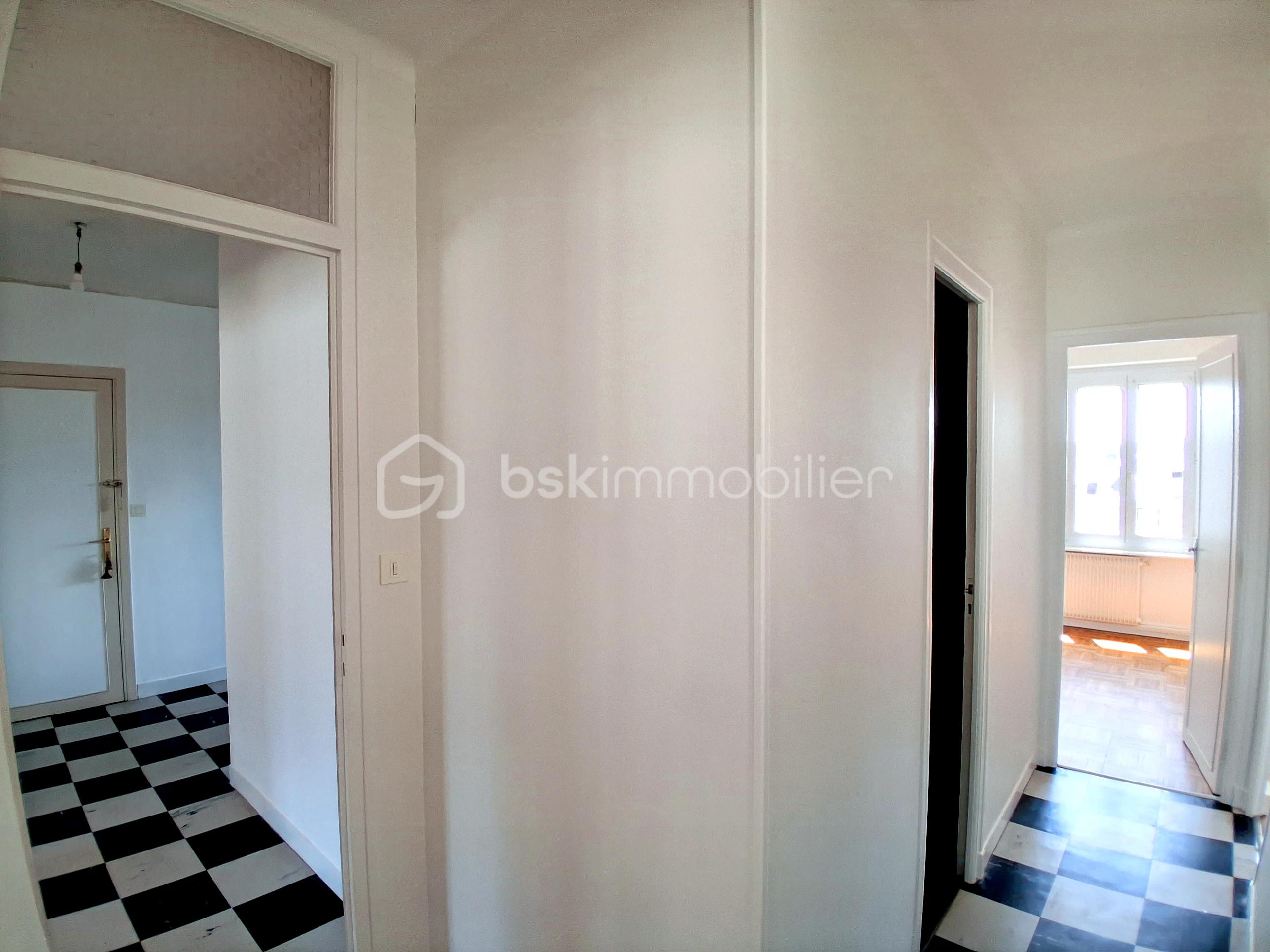 Appartement de 103 m² - cd61ab5c-330e-44ea-8dae-a70ed320ac14.jpg