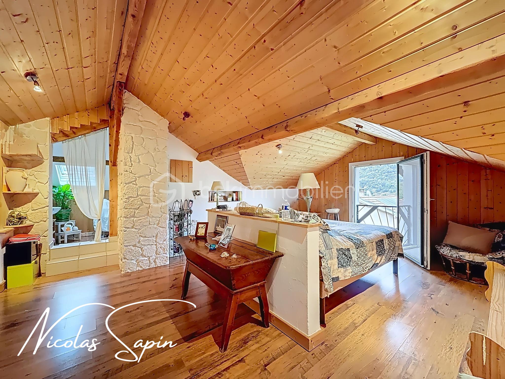 Maison de 160 m² - jarrie_00104.jpg