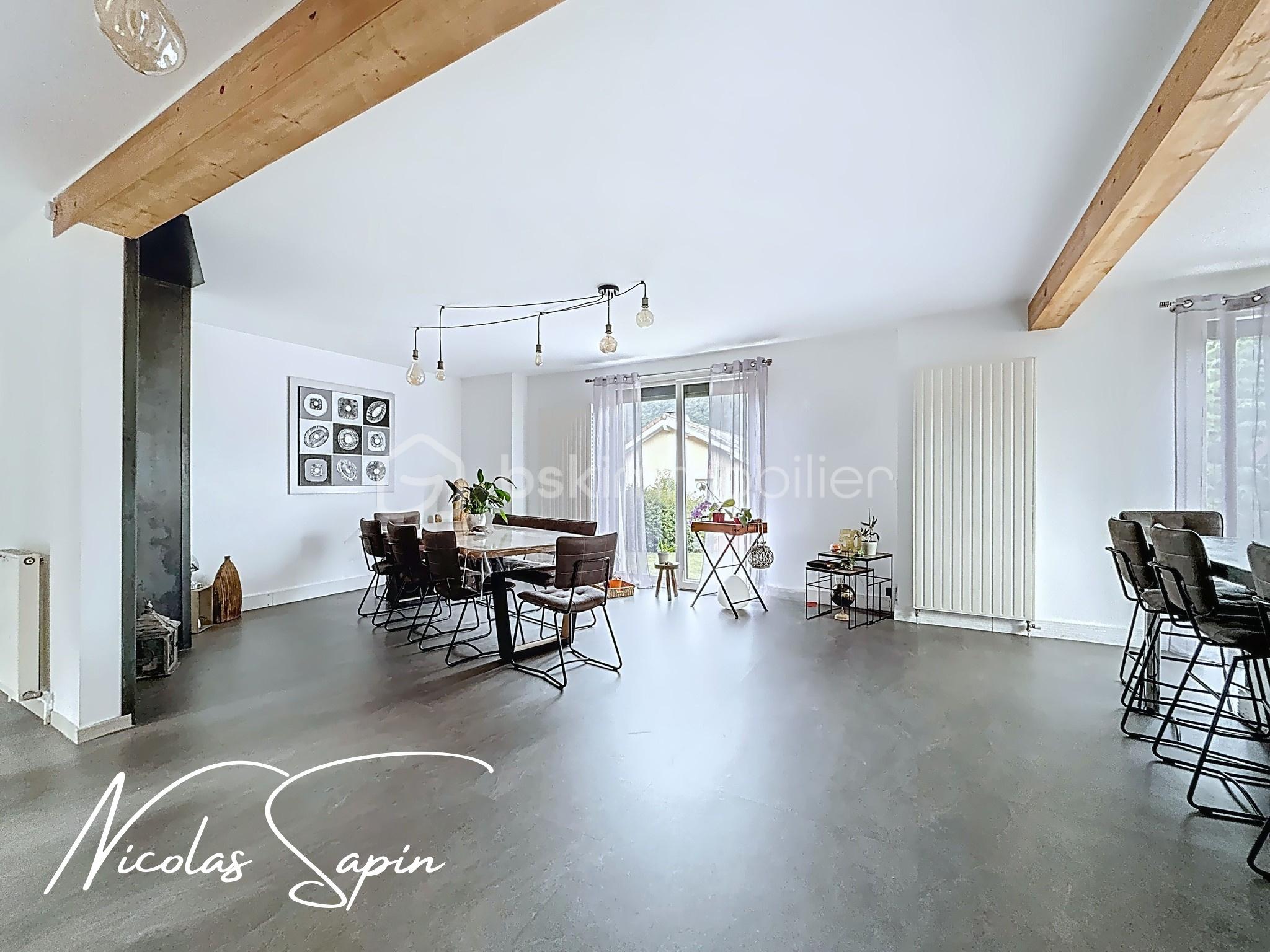 Maison de 160 m² - jarrie_00105.jpeg