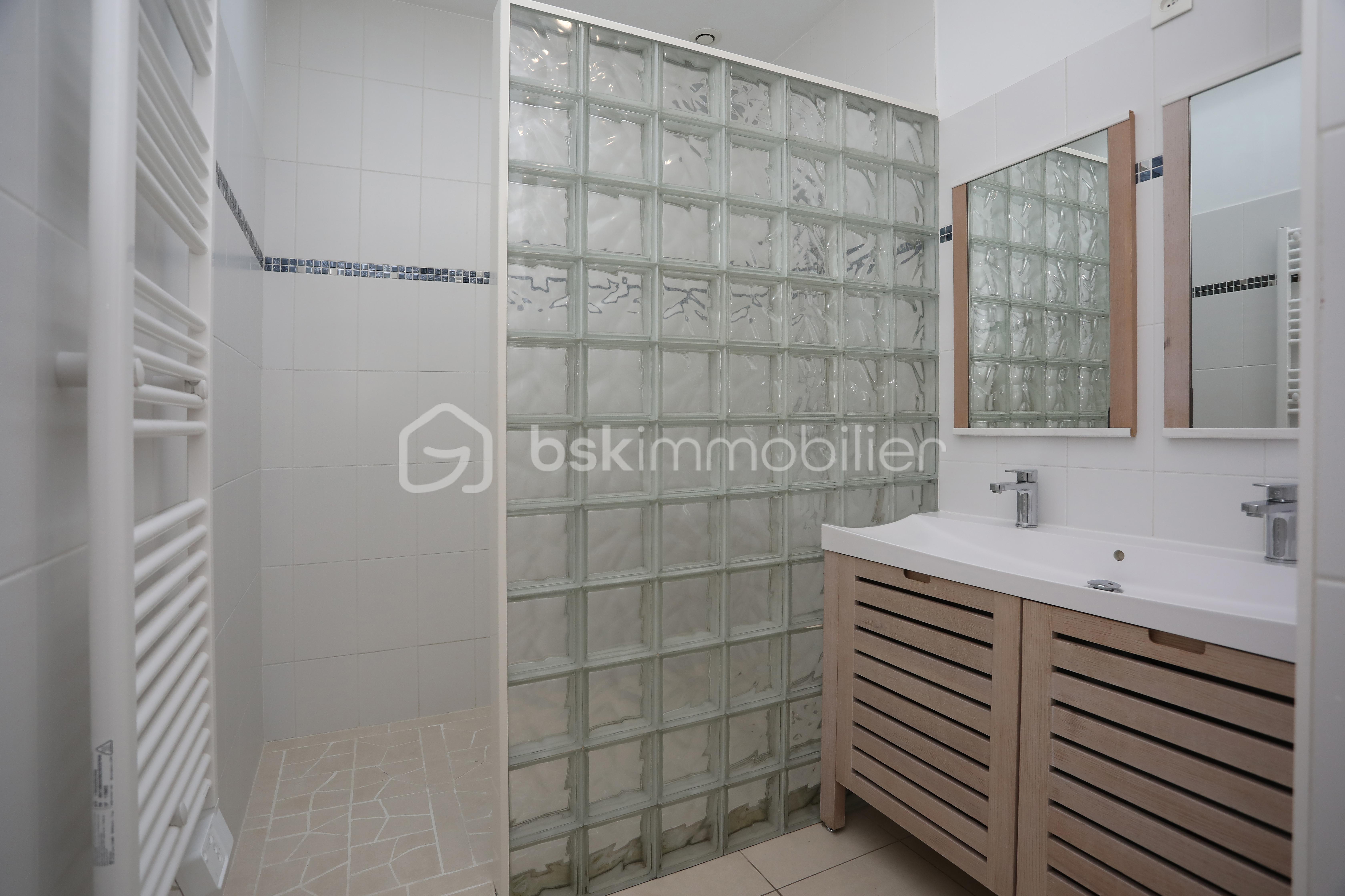 Echoppe de 120 m² - (125).JPG