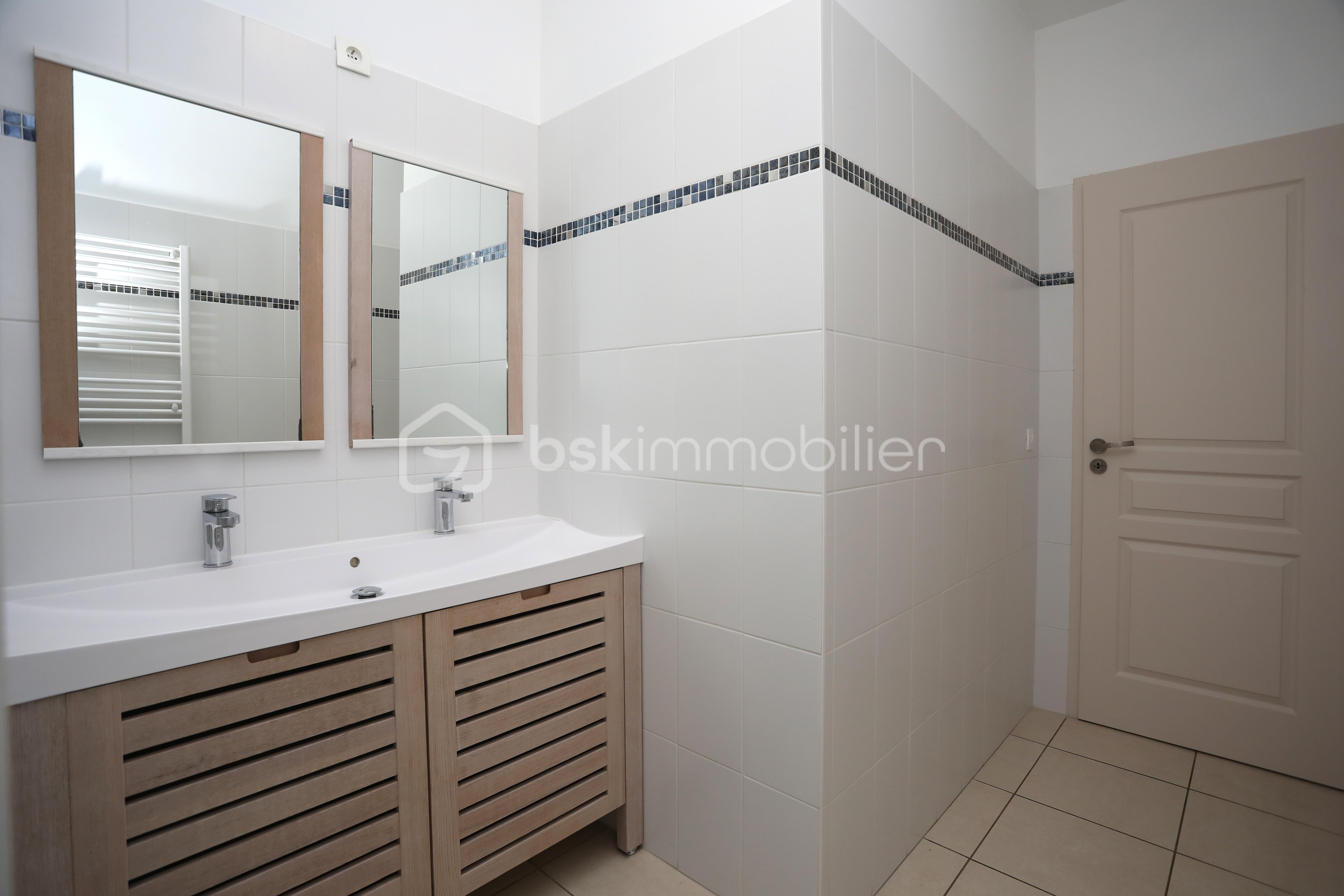 Echoppe de 120 m² - (130).JPG