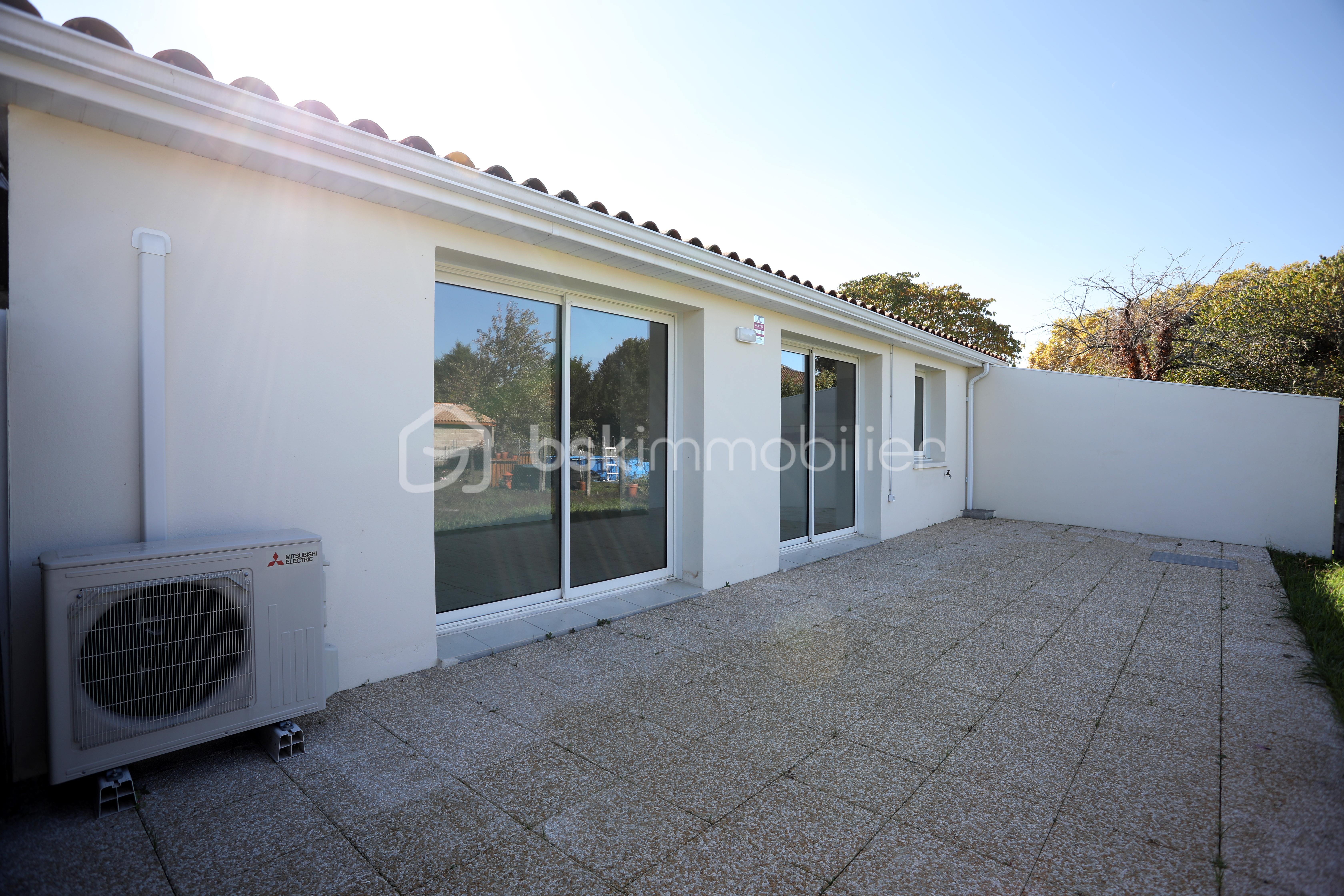 Echoppe de 120 m² - (154).JPG