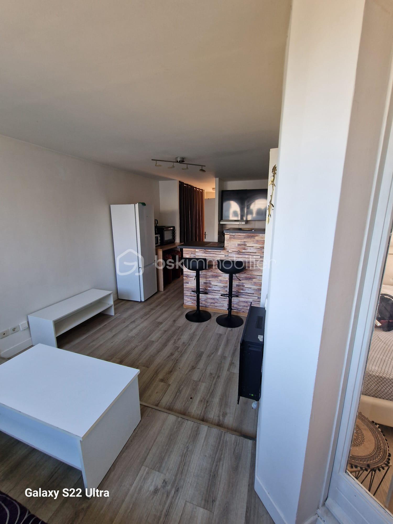 Appartement de 25 m² - WhatsApp Image 2025-10-12 at 14.48.52 (1).jpeg