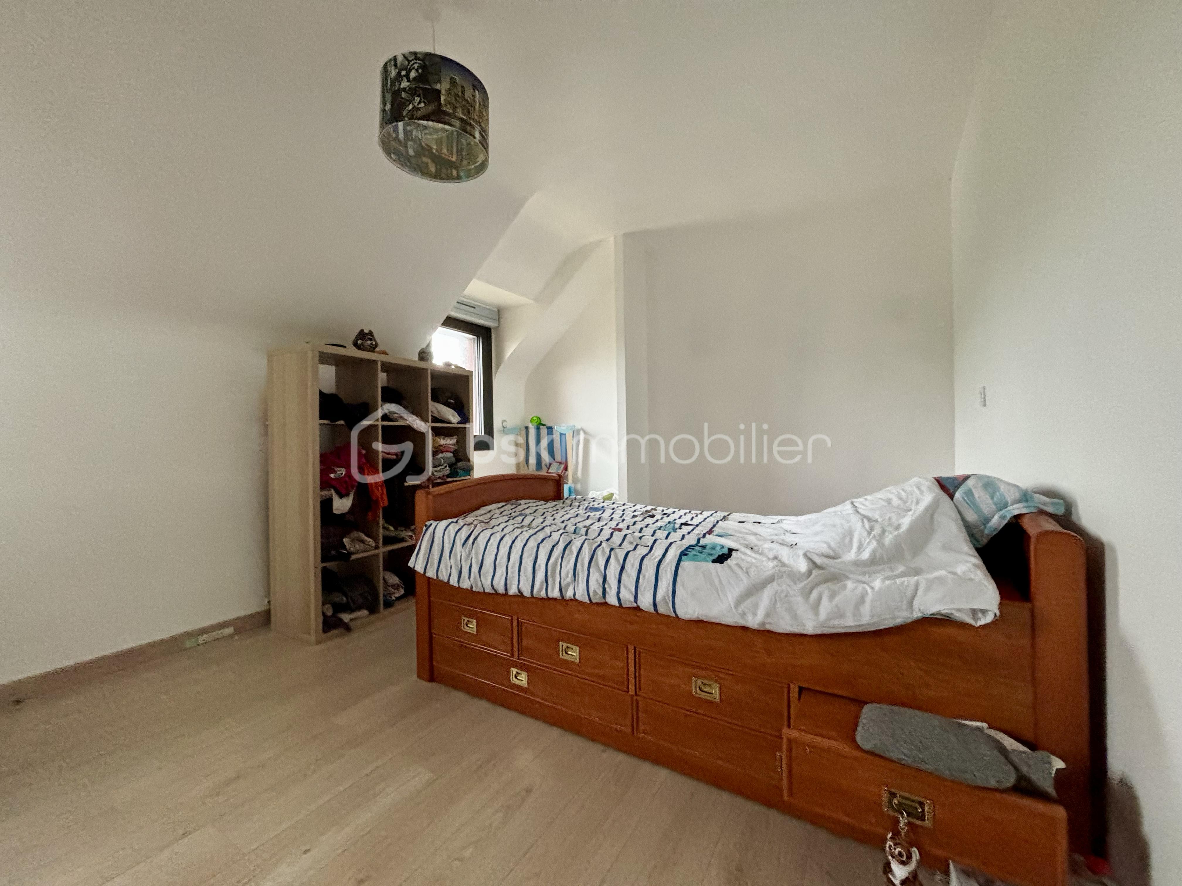 Maison de 166 m² - 10.png