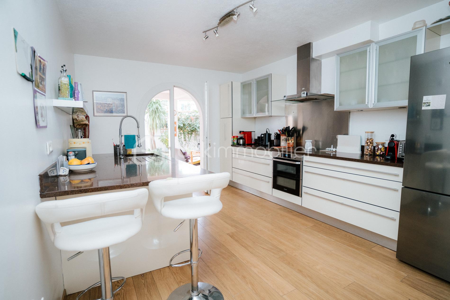 Villa de 160 m² - MAISON PISCINE VILLENEUVE DE LA RAHO.jpg