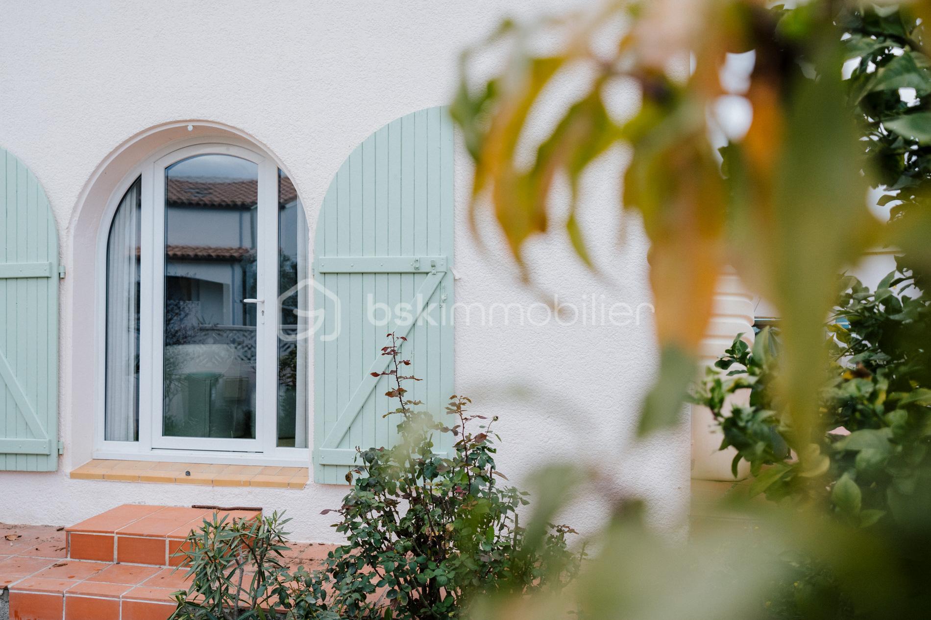 Villa de 160 m² - MAISON PISCINE VILLENEUVE DE LA RAHO-15.jpg