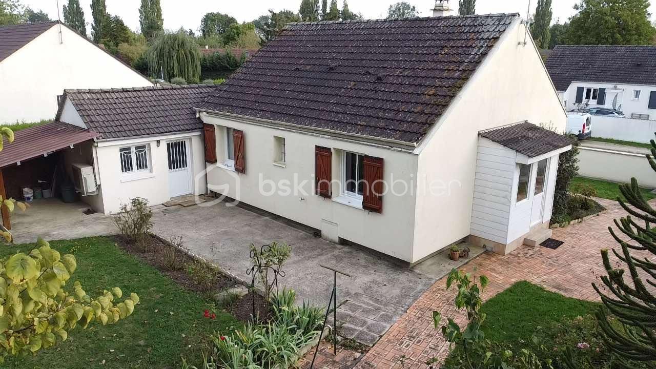 Pavillon de 70 m² - 553050668_1473609497178430_6613840658235370920_n.jpg