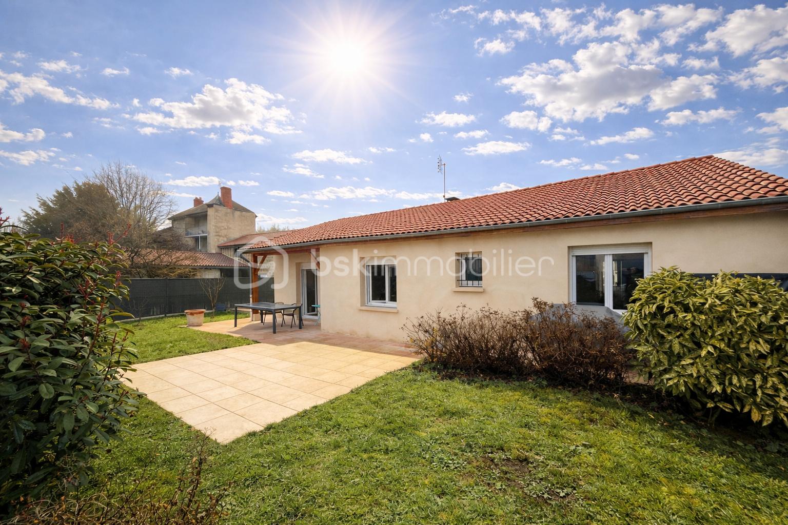 Maison de 104 m² - 7F6358B2-F586-4BE6-BA17-661D71BC8F3E.PNG