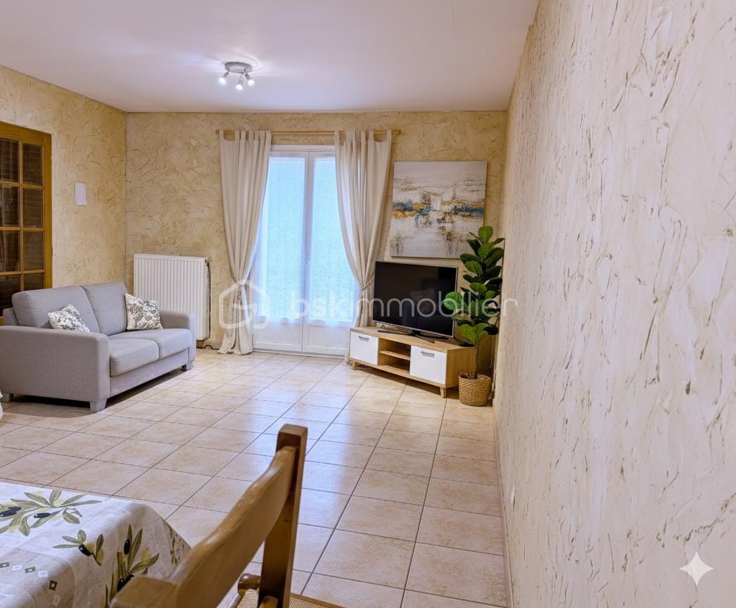 salon 2 Gemini_Generated_Image_1cuzng1cuzng1cuz.jpg