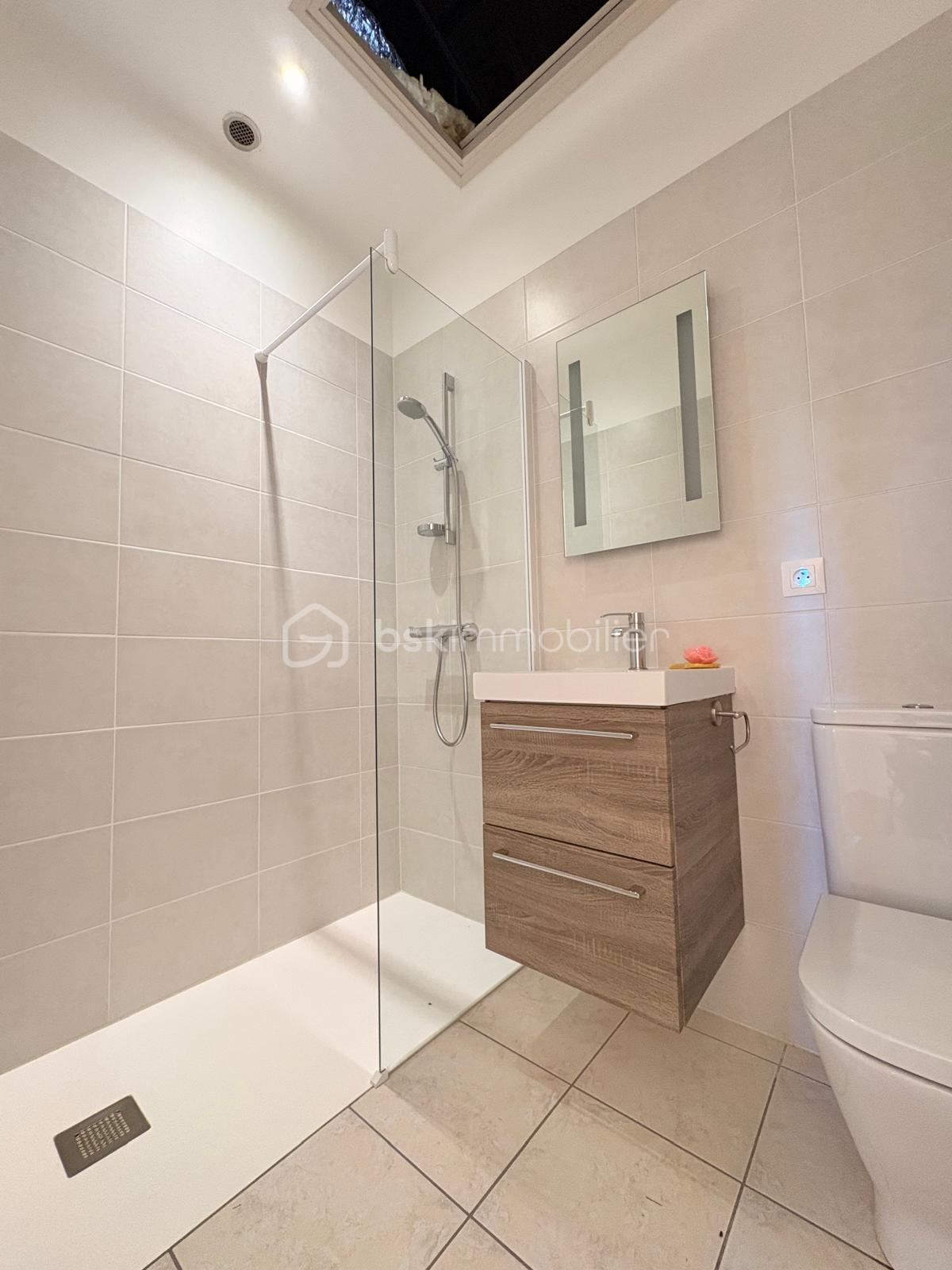 Maison de 140 m² - WhatsApp Image 2025-10-28 à 08.14.17_7c2d35b3.jpg