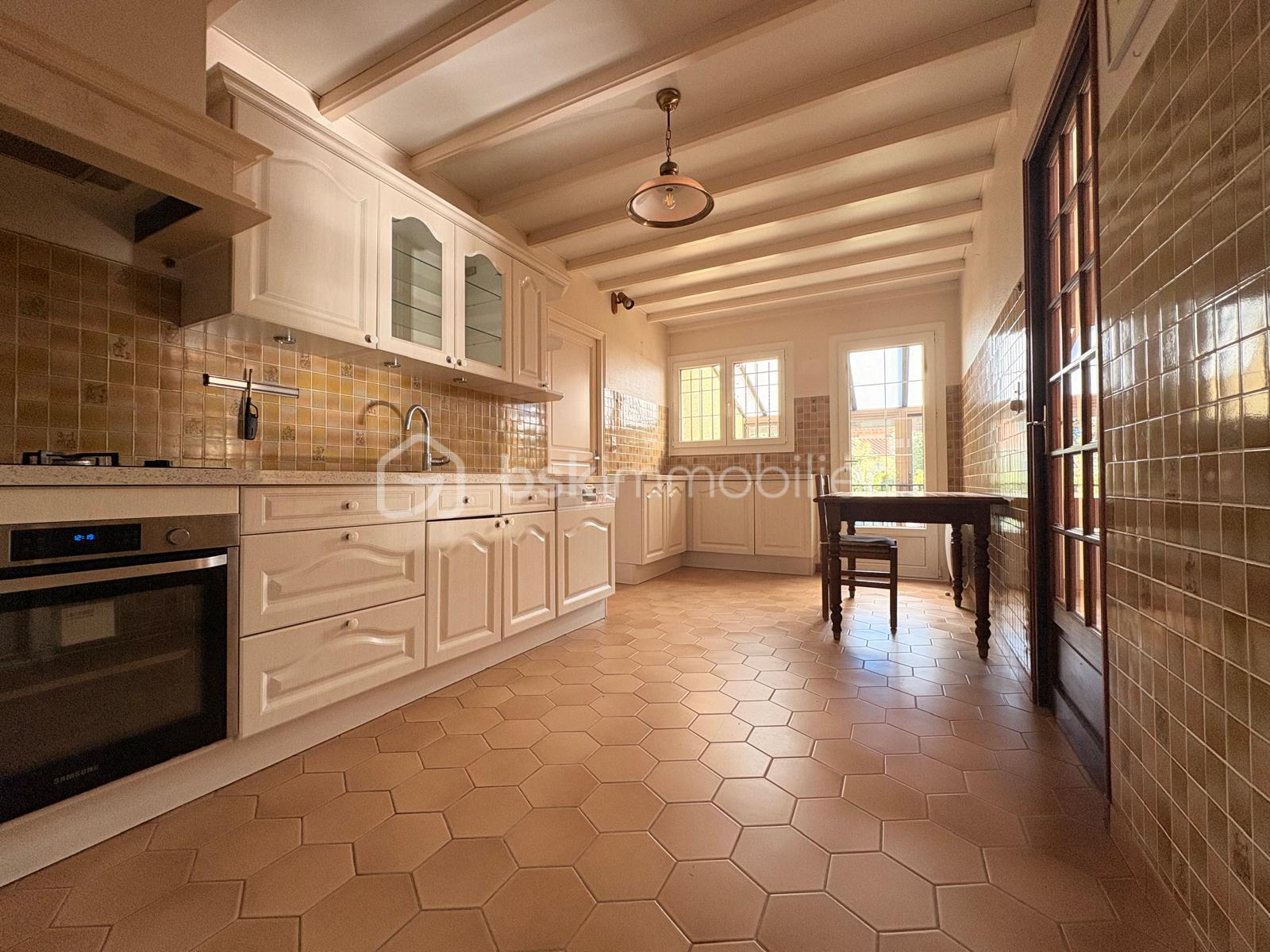 Maison de 140 m² - WhatsApp Image 2025-10-28 à 08.14.18_88b5df76.jpg