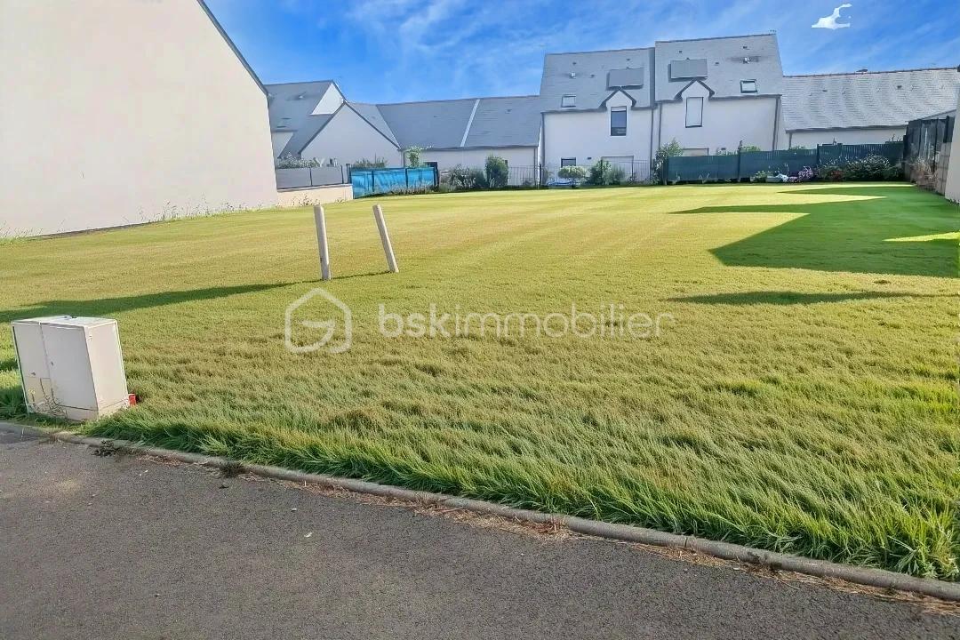 Lotissement de 425 m² - hoqi-a61893e84a774afa80133ac8e7aea85f.jpg