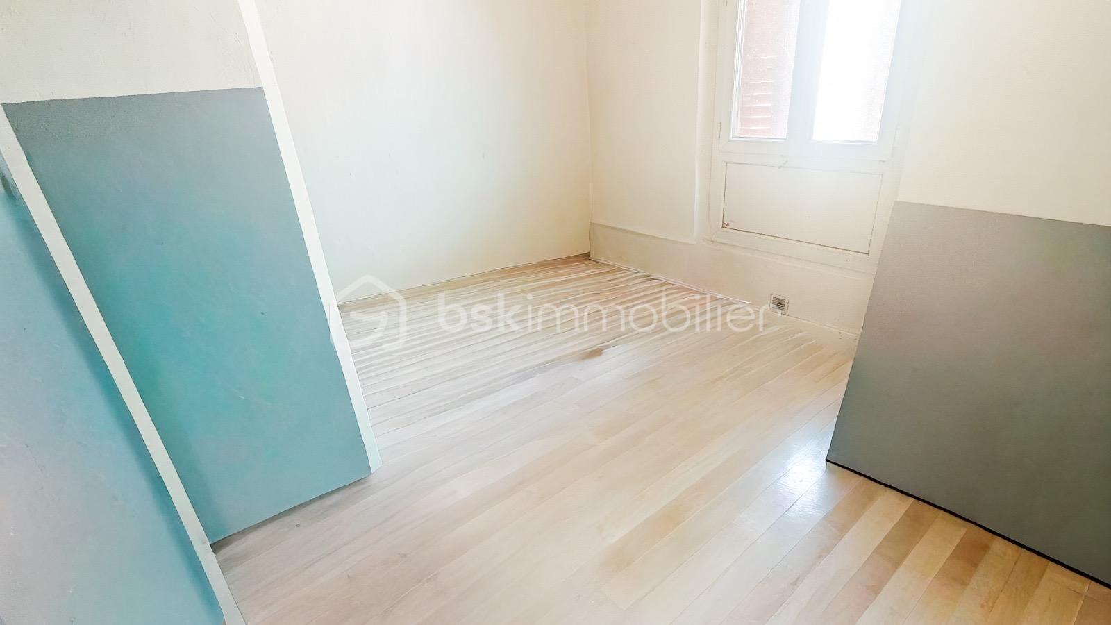 Chambre enfant vidée.JPG