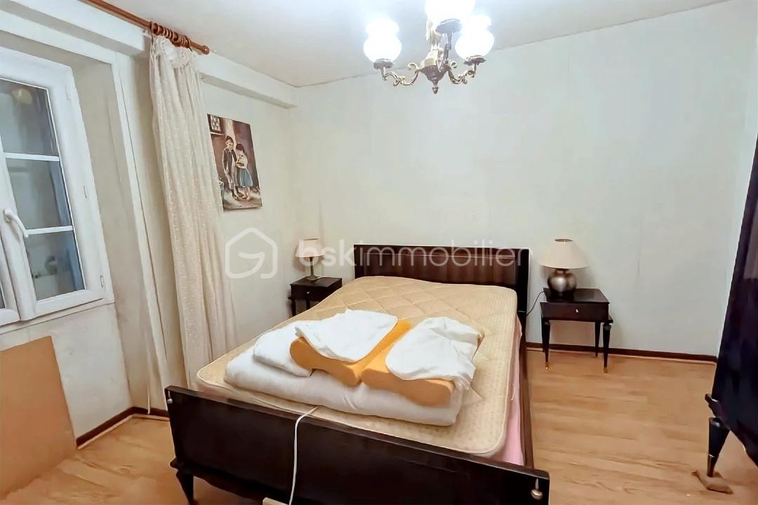 Maison de 140 m² - hoqi-92031285e56845569738c3845c616a63.jpg
