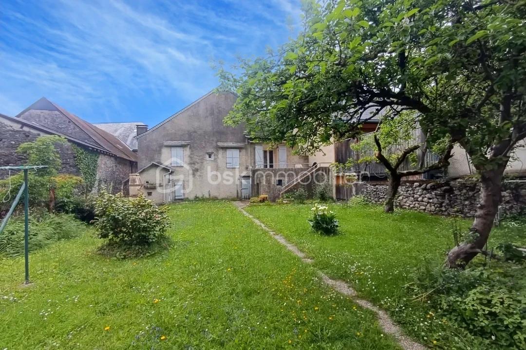 Maison de 140 m² - hoqi-d5067e53914947a7972f4b98ccf774a4.jpg