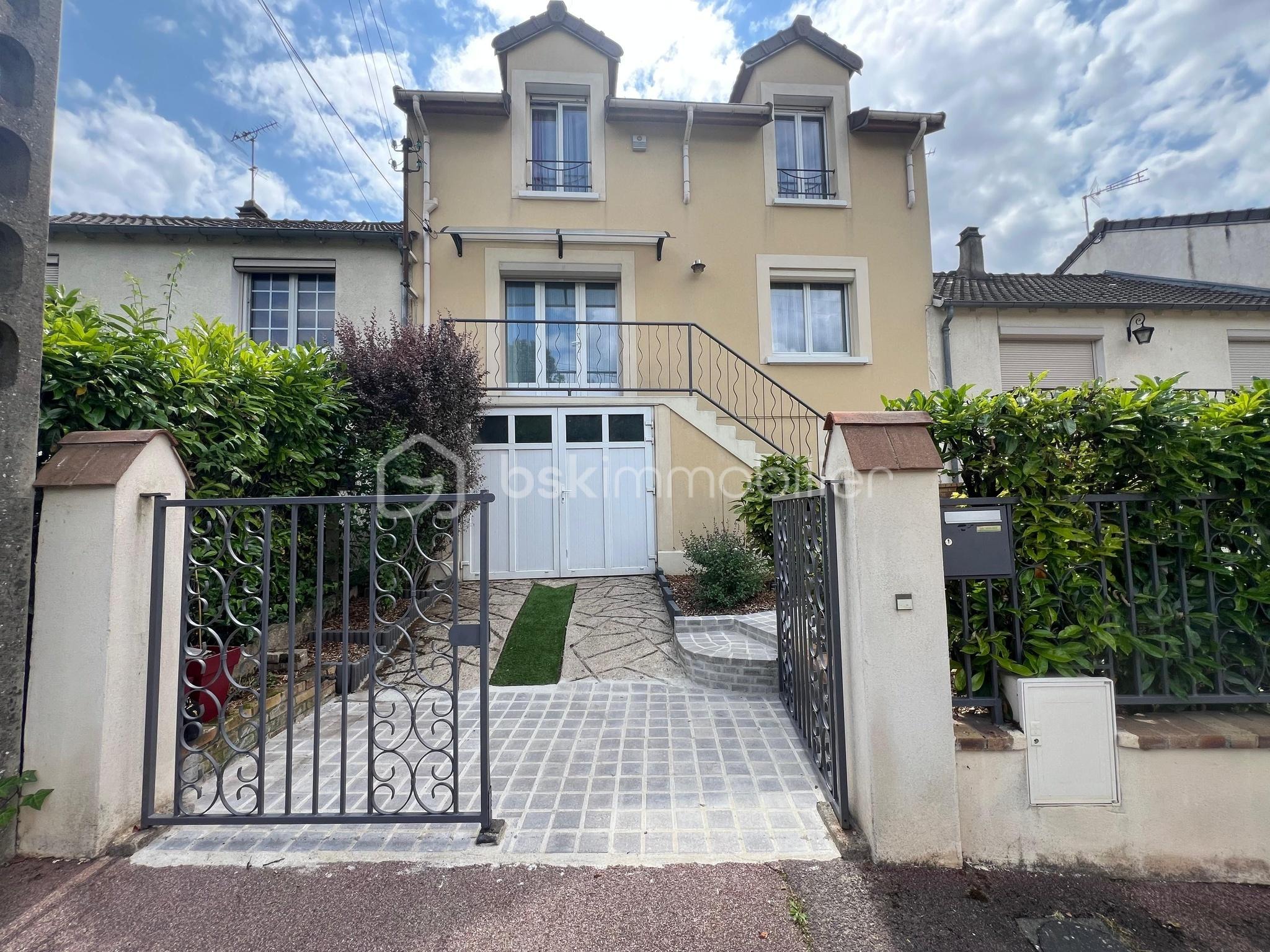 Maison de 124 m² - vigneux_00001.jpg