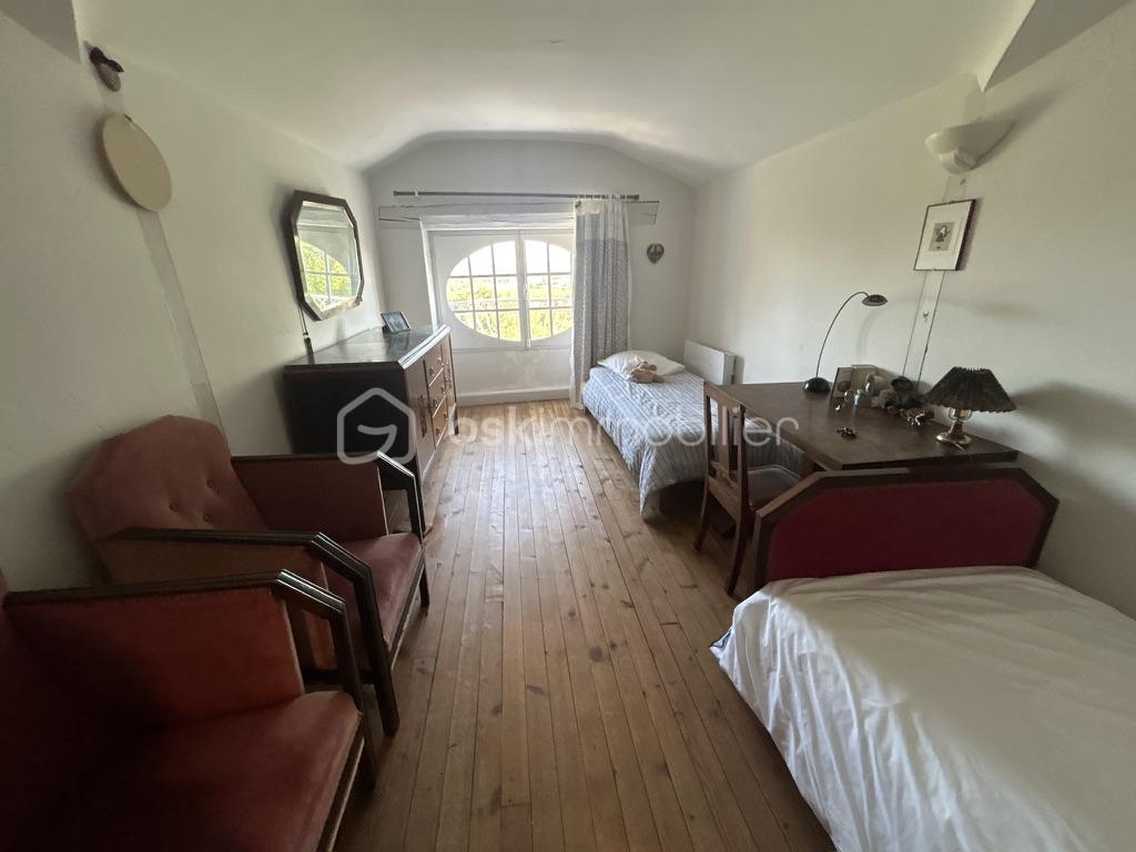 Maison de 722,60 m² - 269B410C-CF0F-4424-8CEE-371E3851C9F0_1_105_c.jpeg