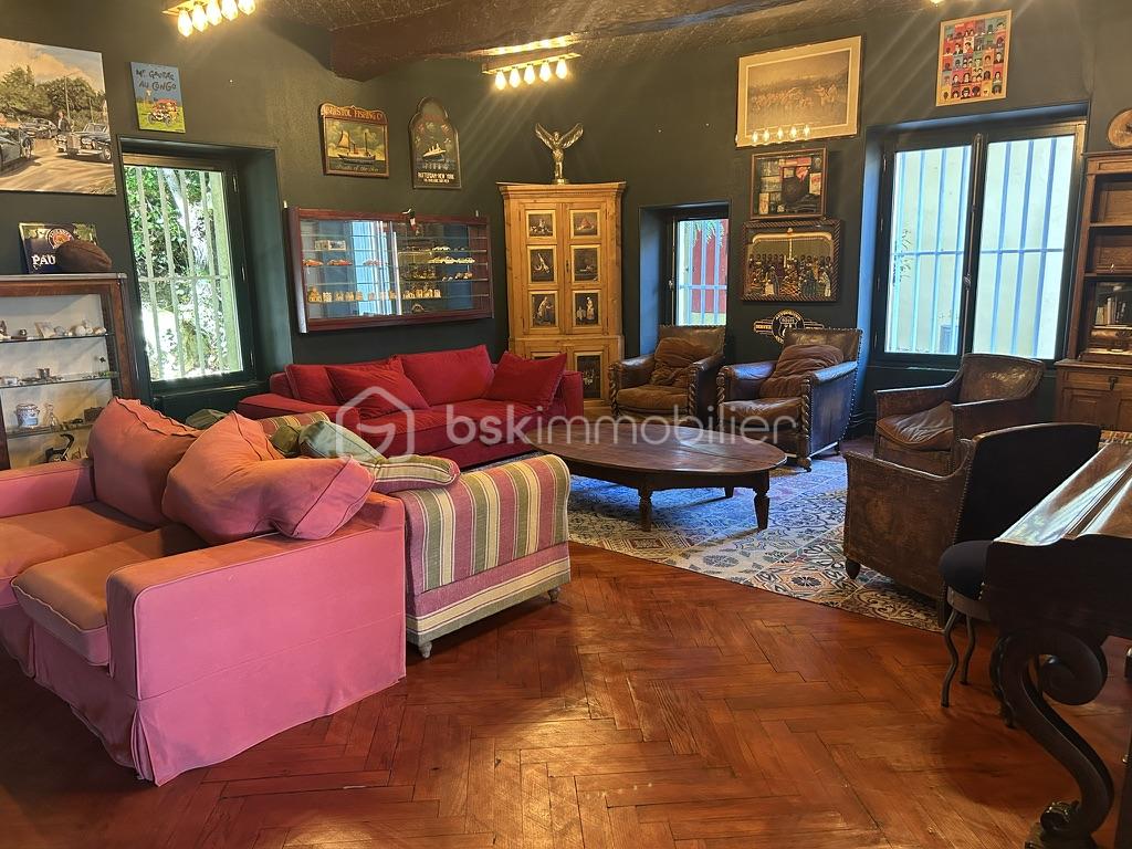 Maison de 722,60 m² - D9618EF3-701A-4EC6-9091-482ECA0F02A0_1_105_c.jpeg