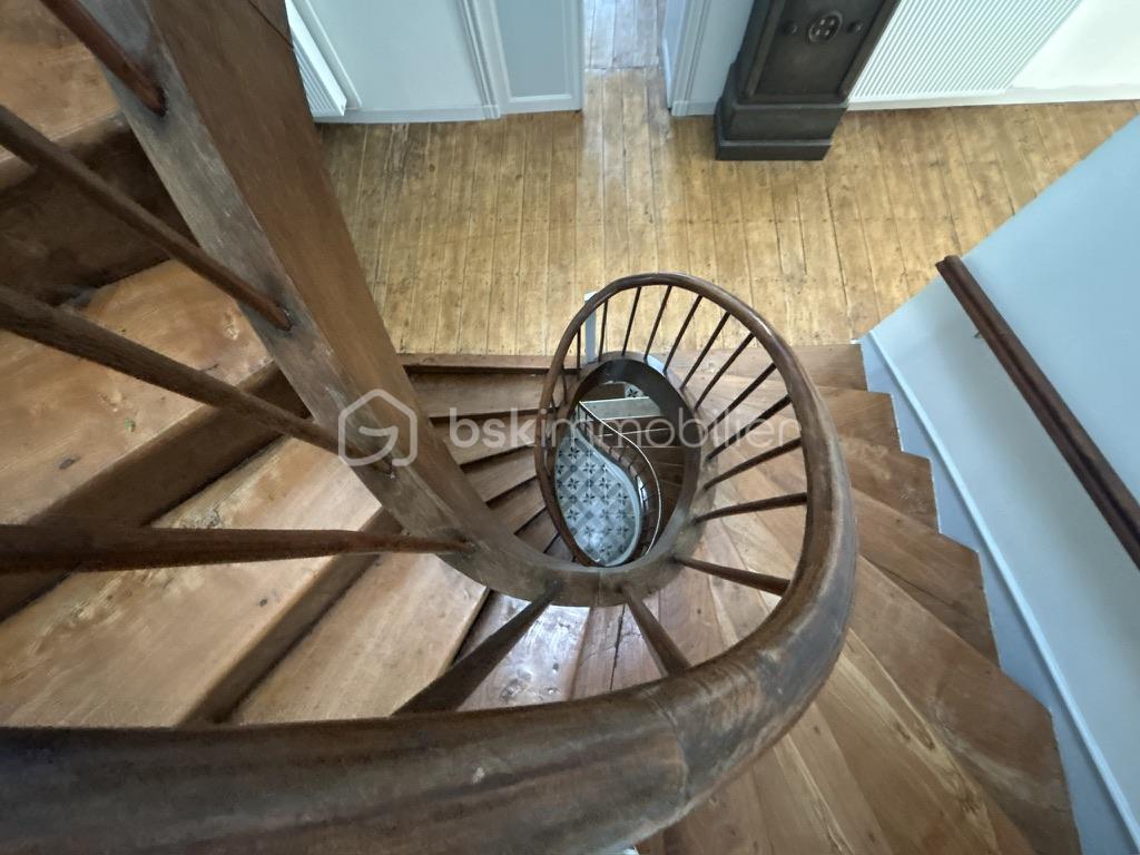 Maison de 722,60 m² - 6470ECE3-9F47-4B1D-80B8-F79FD2F8A53D_1_105_c.jpeg