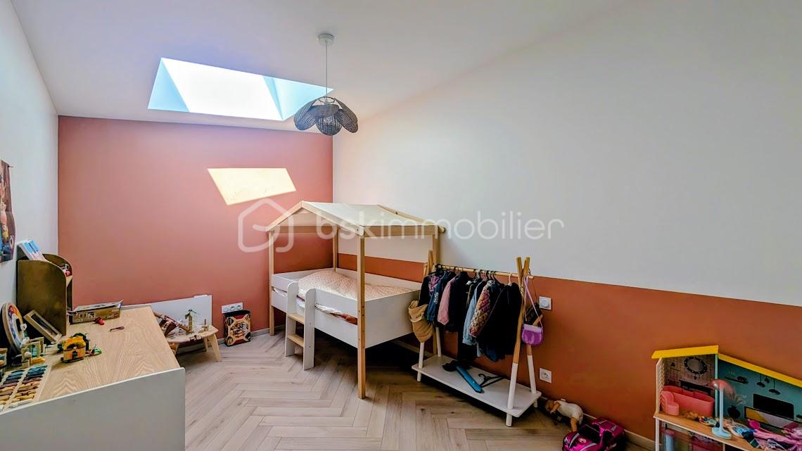 CHERRAULT CHAMBRE FILLE.jpg