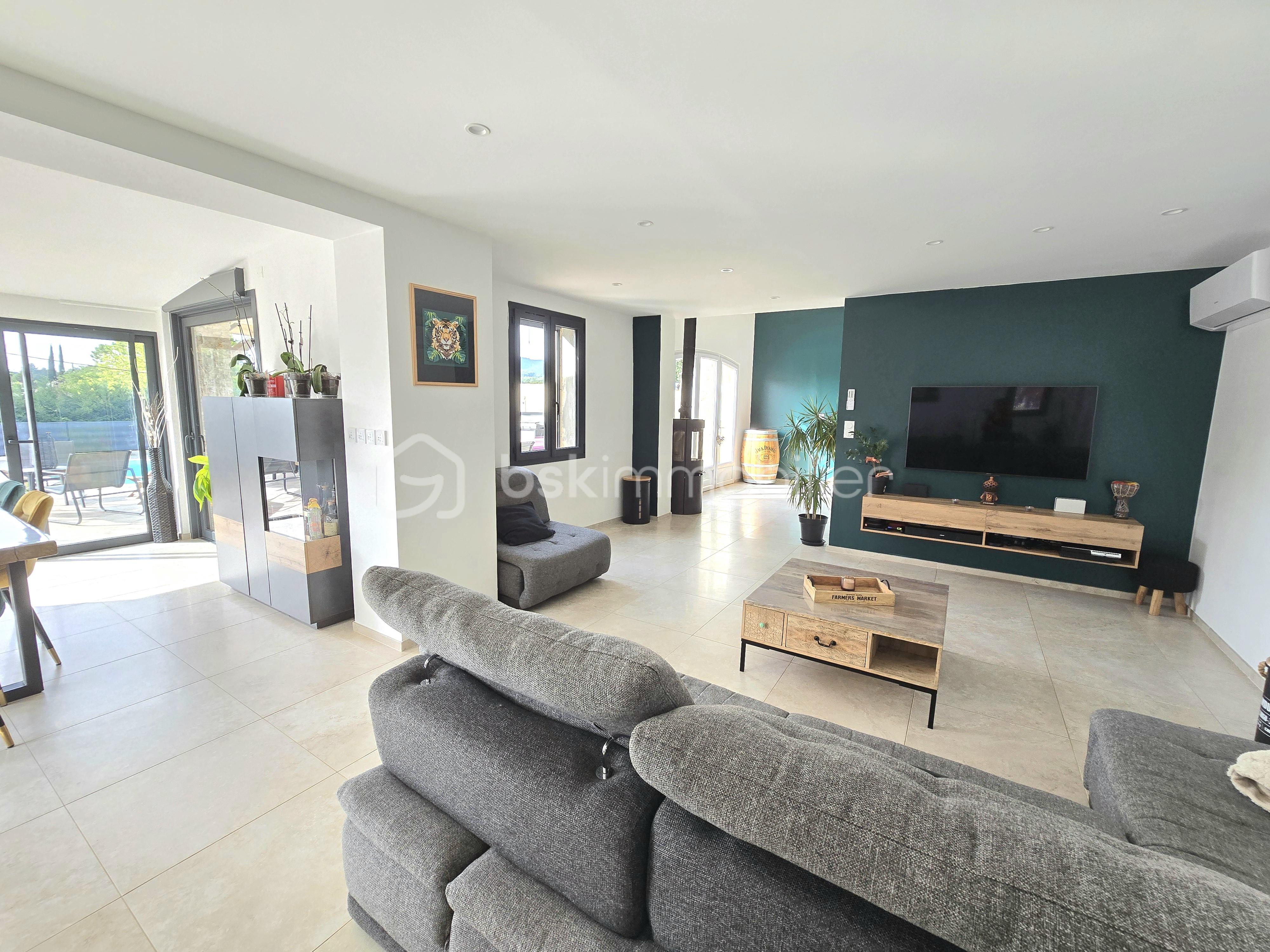 Maison de 140 m² - 20251003_154932.jpg