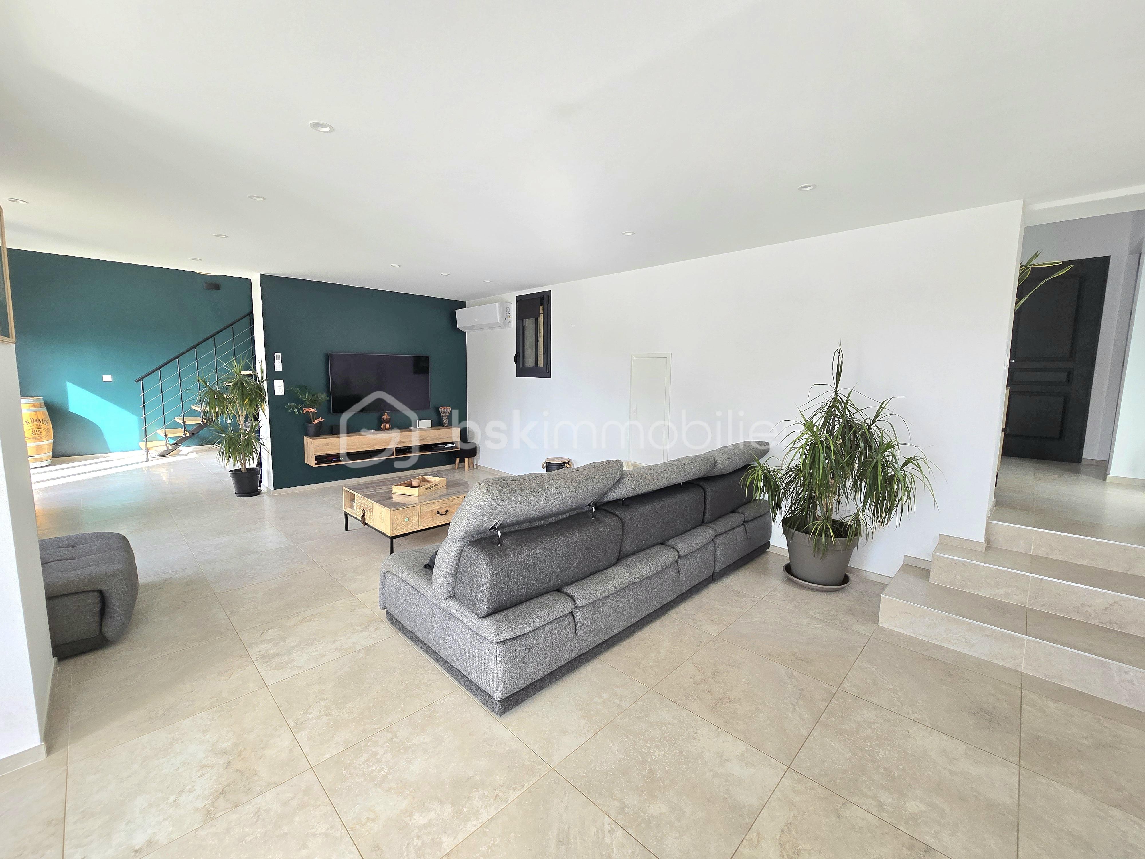 Maison de 140 m² - 20251003_155009.jpg