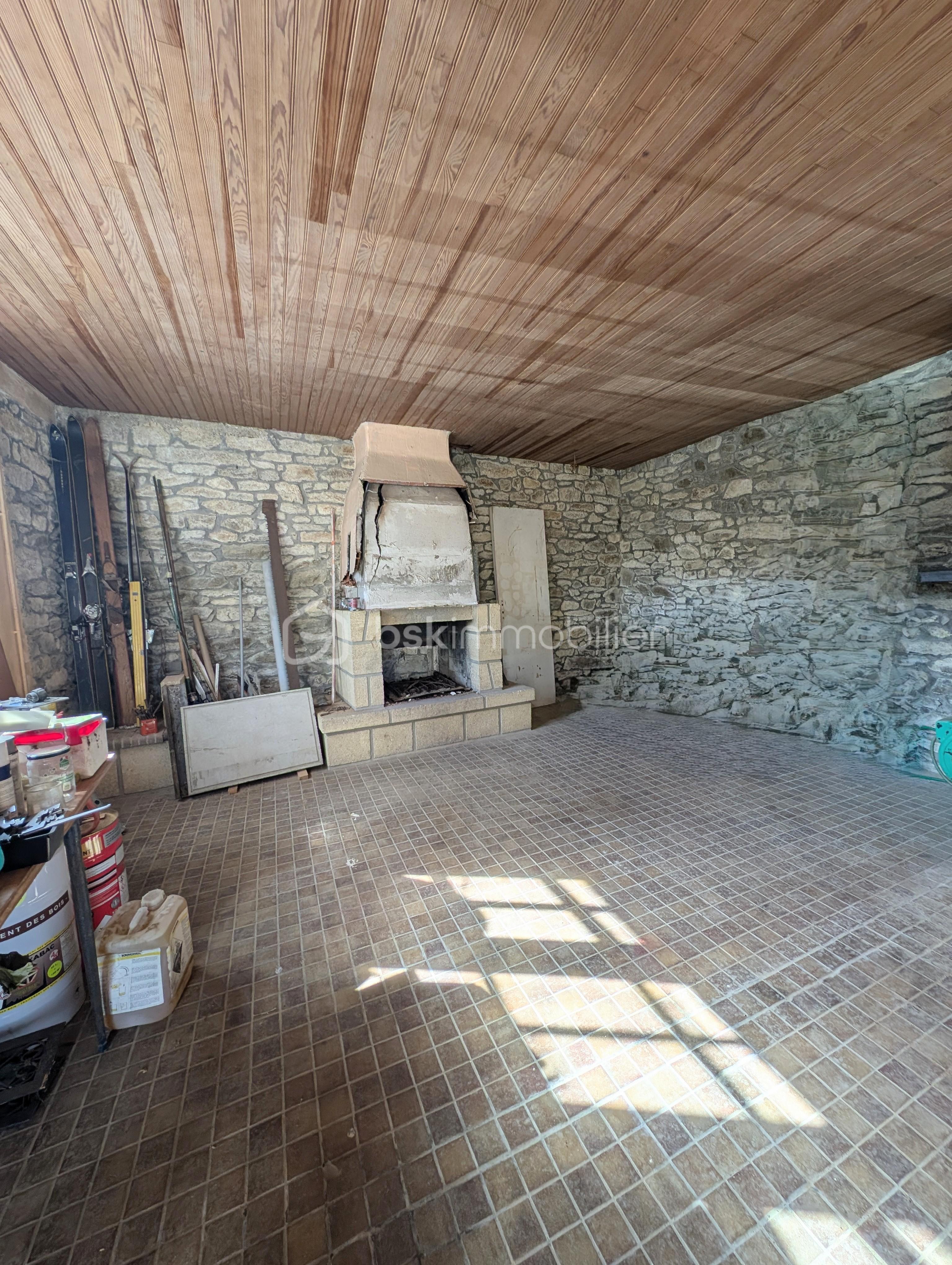 Maison d hote de 182 m² - SjBCOA9TAxLR10F3vt0BWv5WV05RB5E5W0kc6TTx.jpg