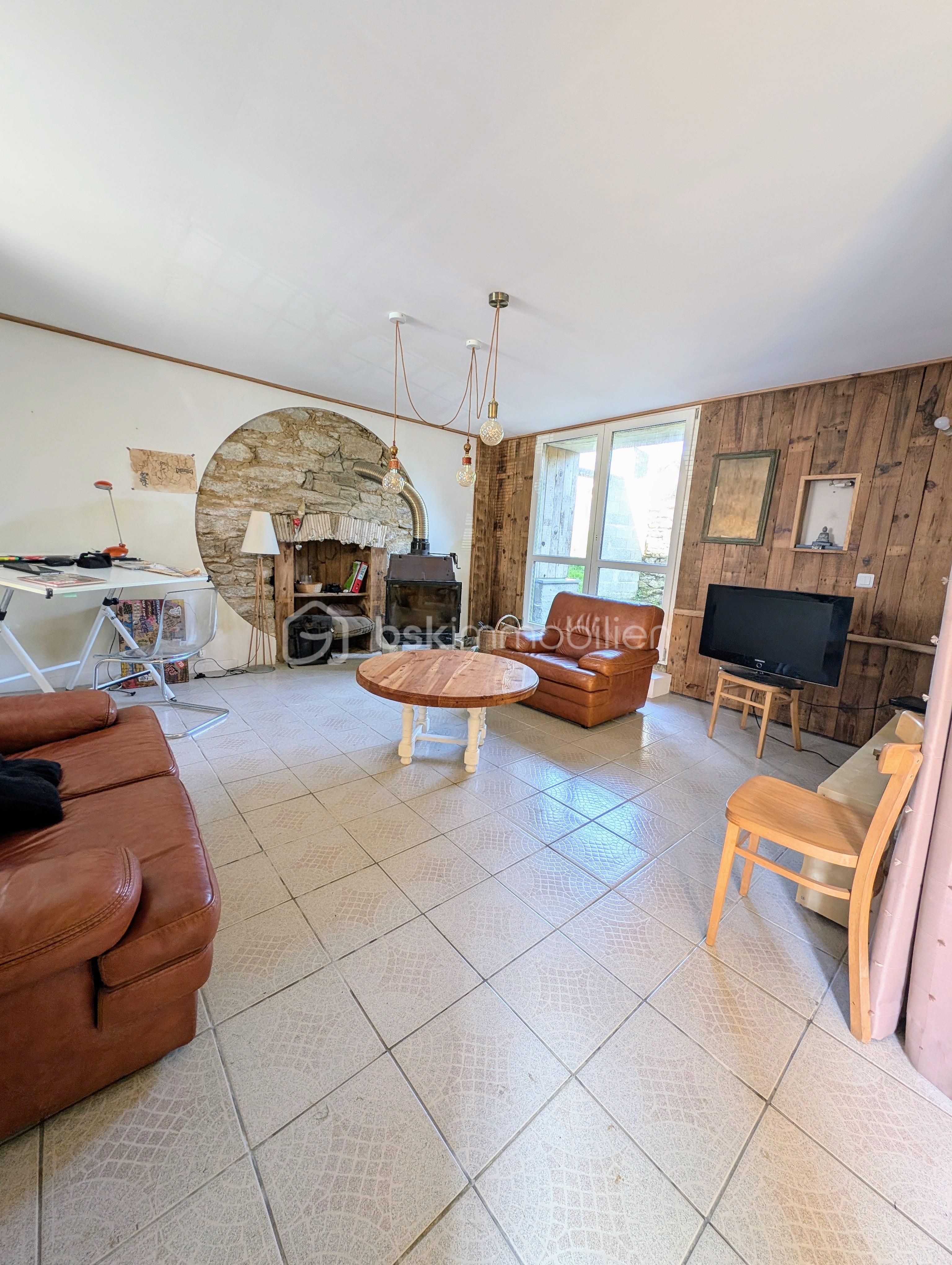Maison d hote de 182 m² - JKfVyoNKznHRvK9h8HX0gumoocRUYEdkLHzVyyWx.jpg