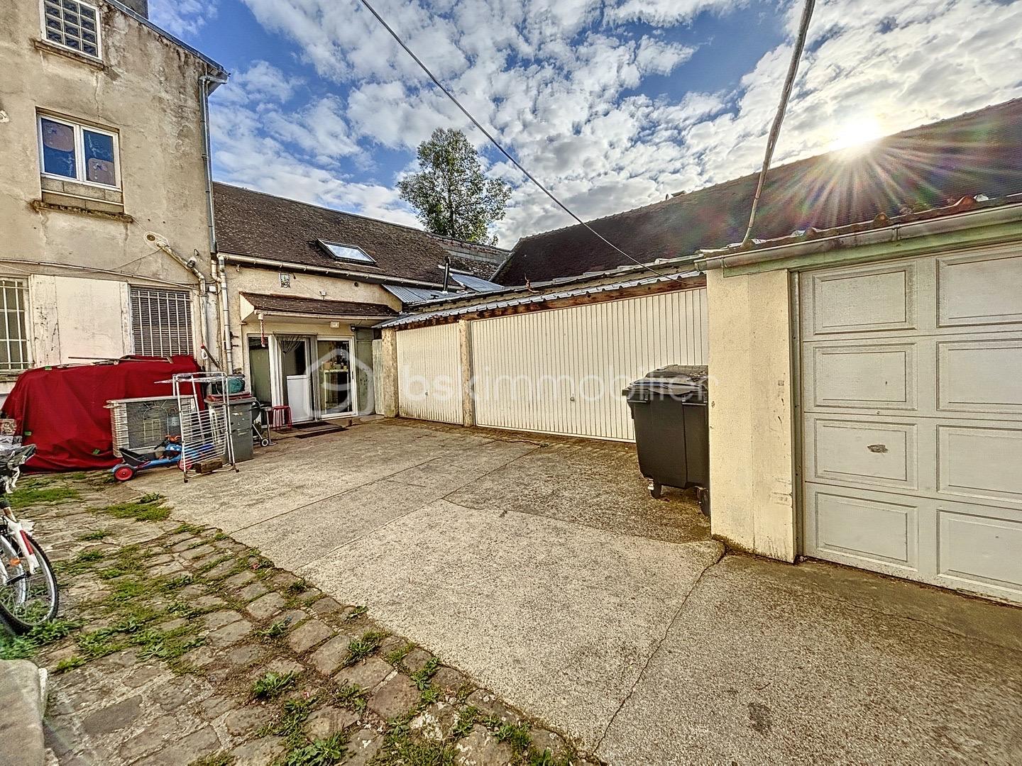 Parking de 35 m² - box 1.jpg