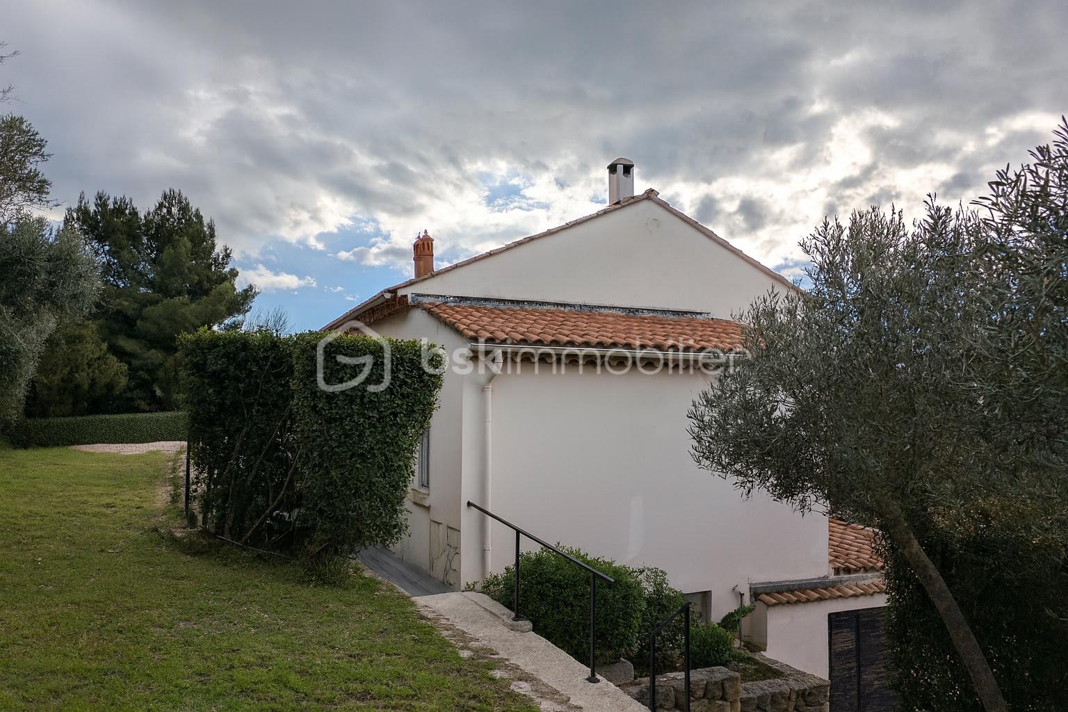 Maison de 104,33 m² - derriere la maison .png