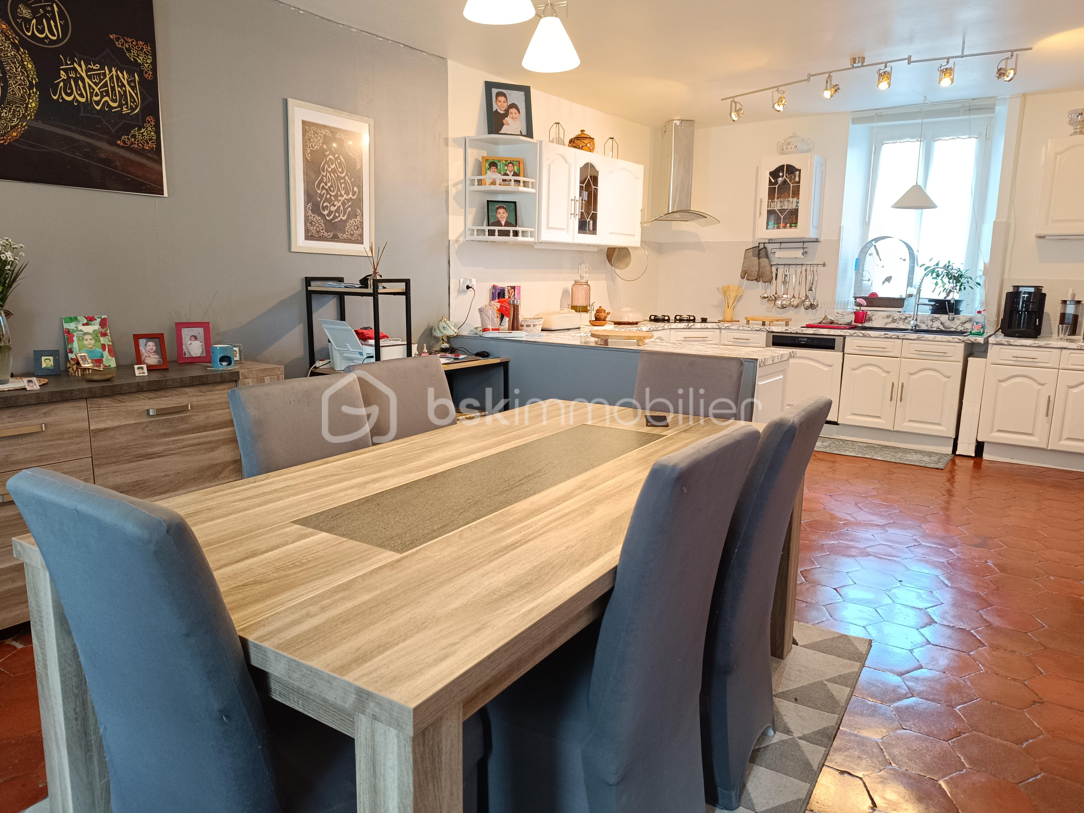 Maison de village de 120 m² - sej7.jpg