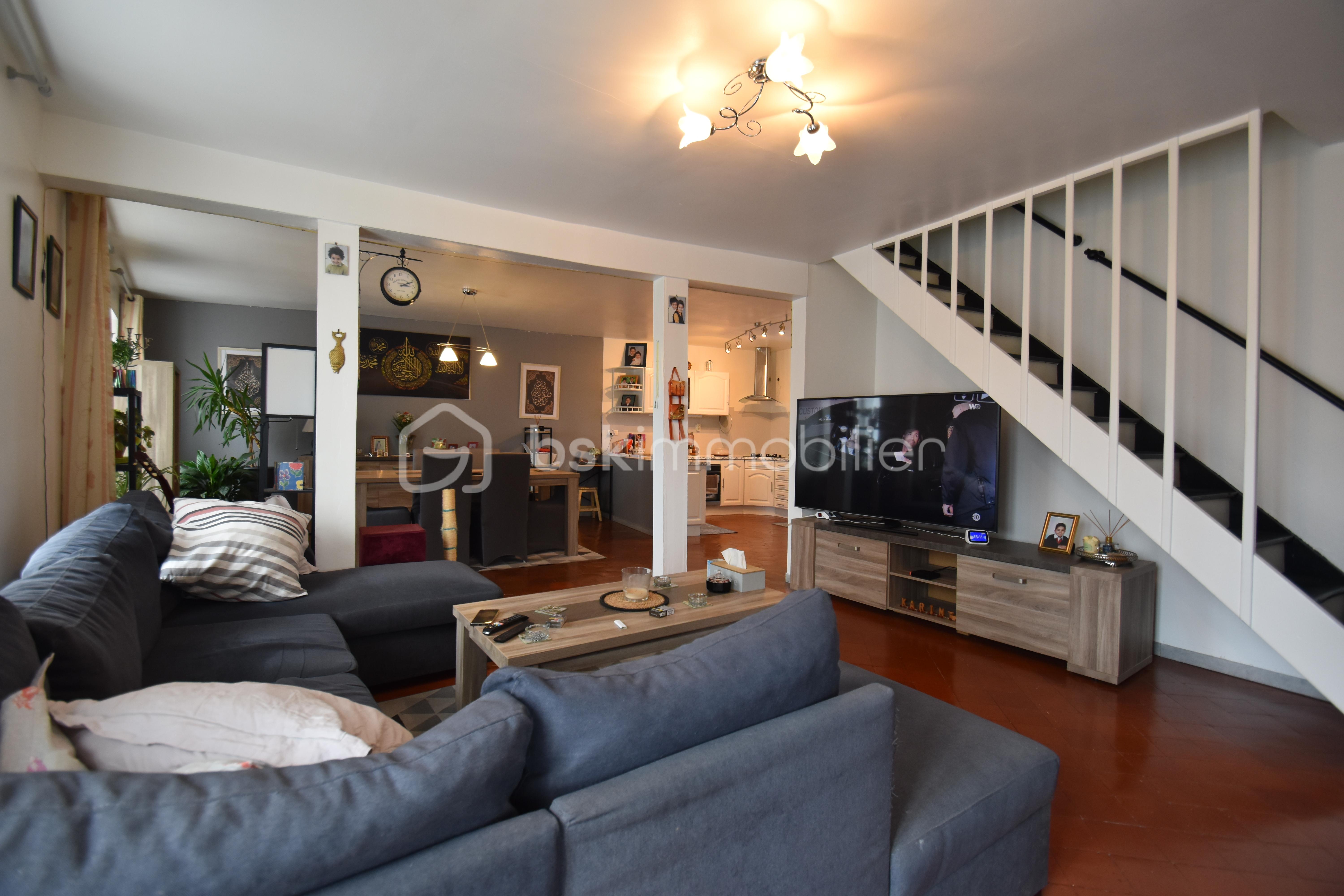 Maison de village de 120 m² - sej12.JPG