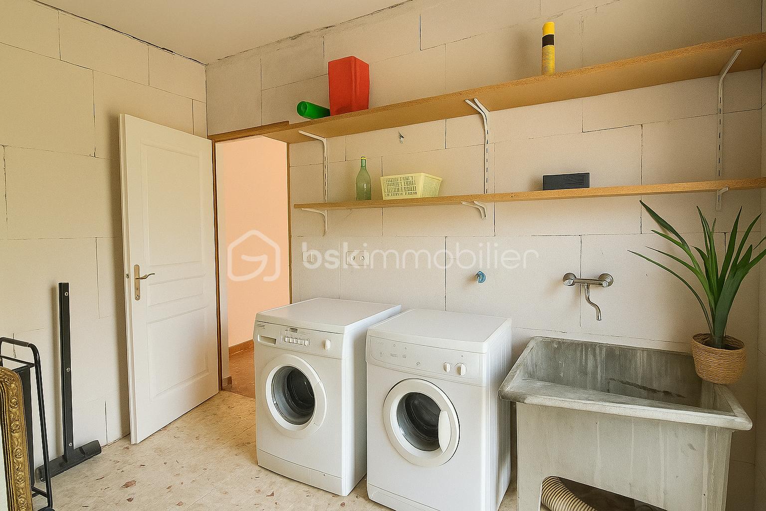 Demeure de 170 m² - ChatGPT Image Oct 16, 2025, 05_44_58 PM.png