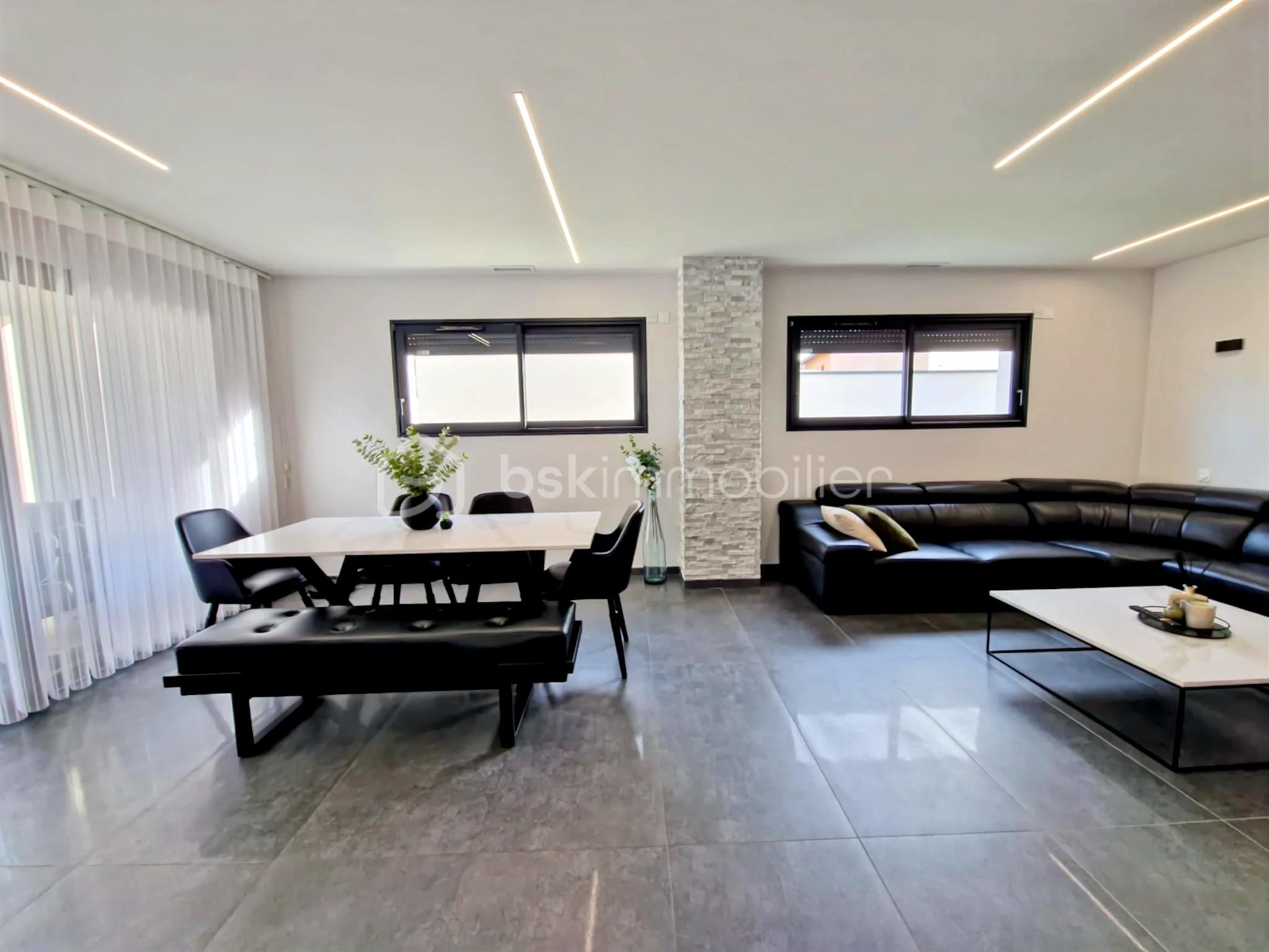 Maison contemporaine de 178 m² - 87222d8c-23ef-48d0-9376-b485f82af223.jpg