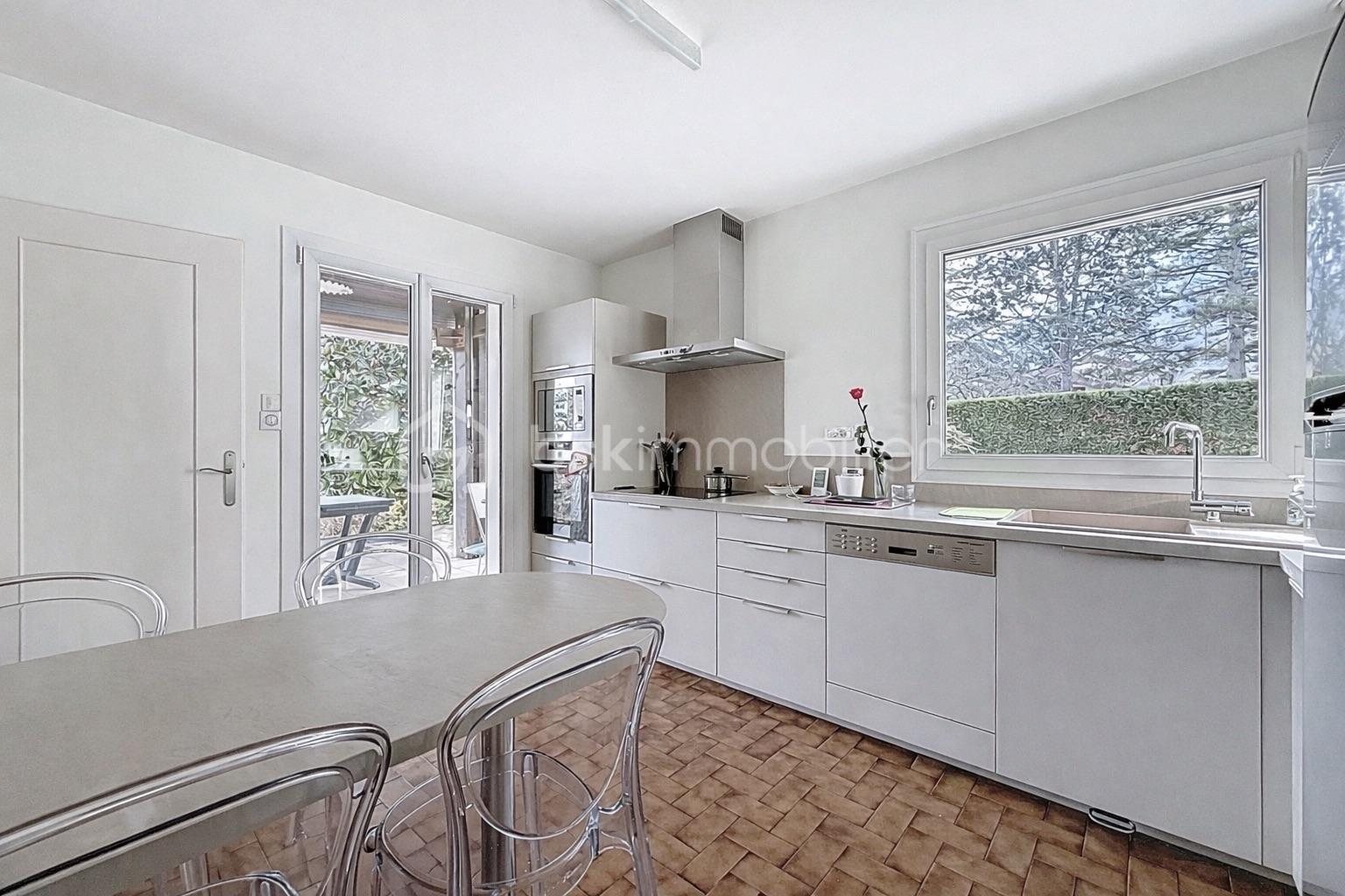 Maison de 153 m² - B1B3FAC2-A03C-4A61-9987-9941D1B830CC.jpeg