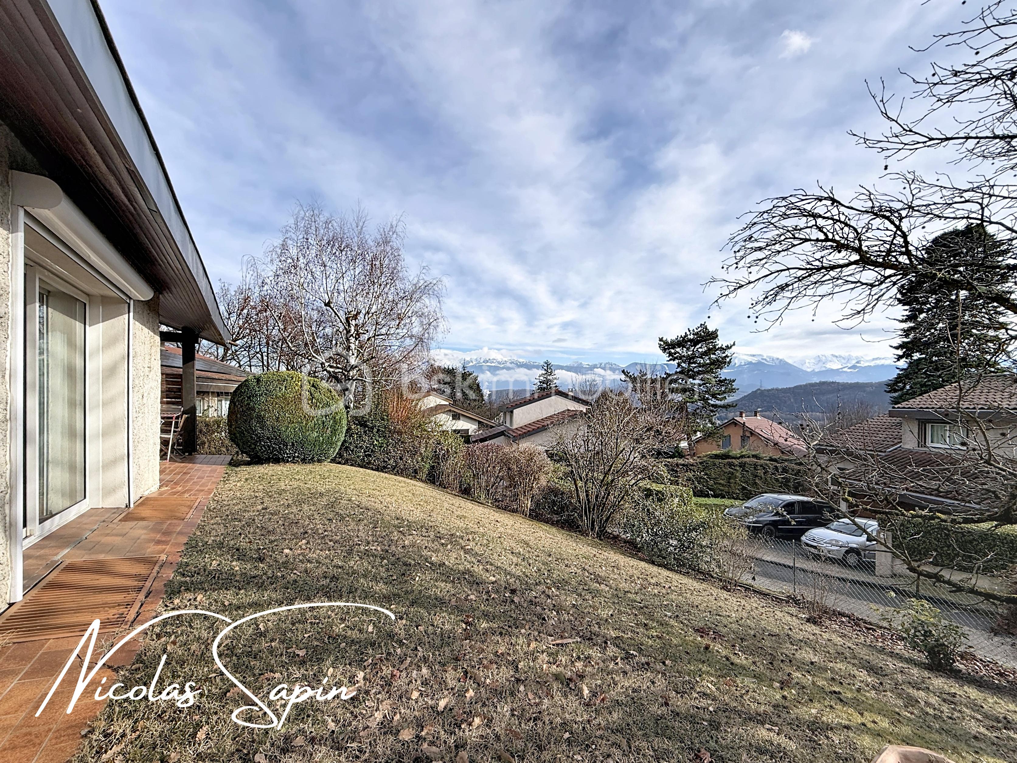 Maison de 153 m² - claix_00004.jpg