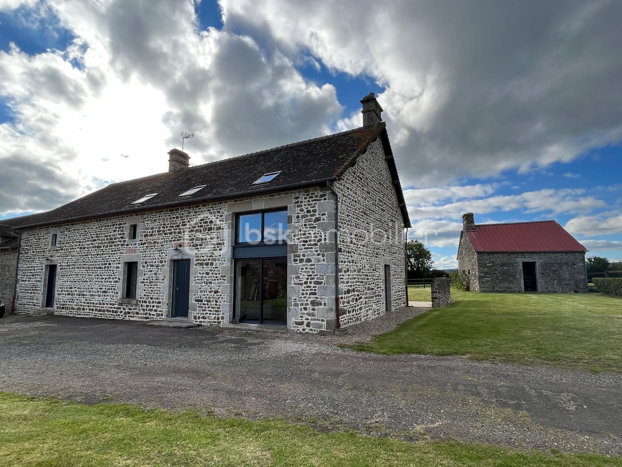 Maison de 230 m² - a1ce249a-220a-4238-81c9-b4925ee26463.jpg