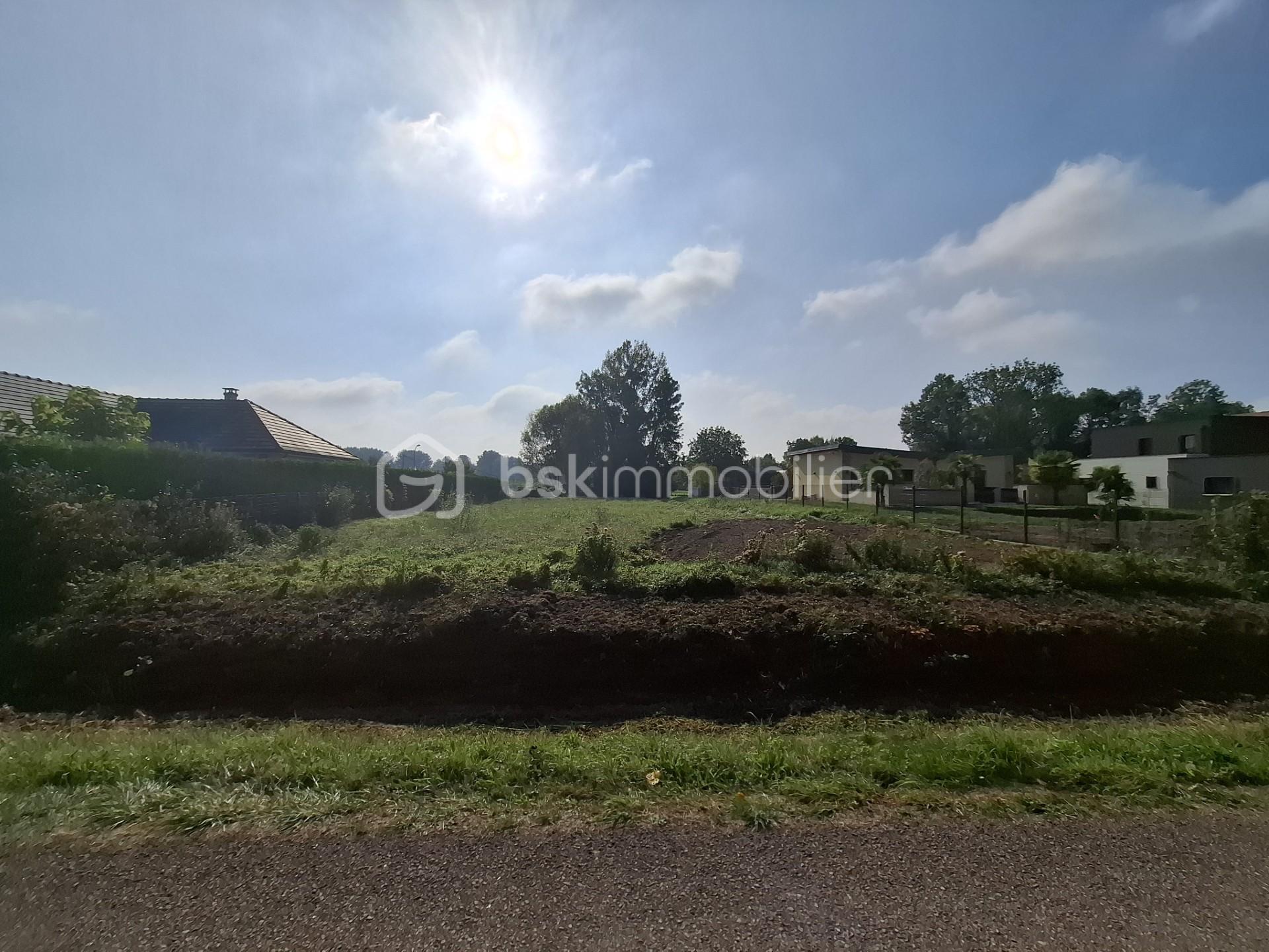 Terrain de 1 172 m² - RUE DES CORTINS BIS.jpg