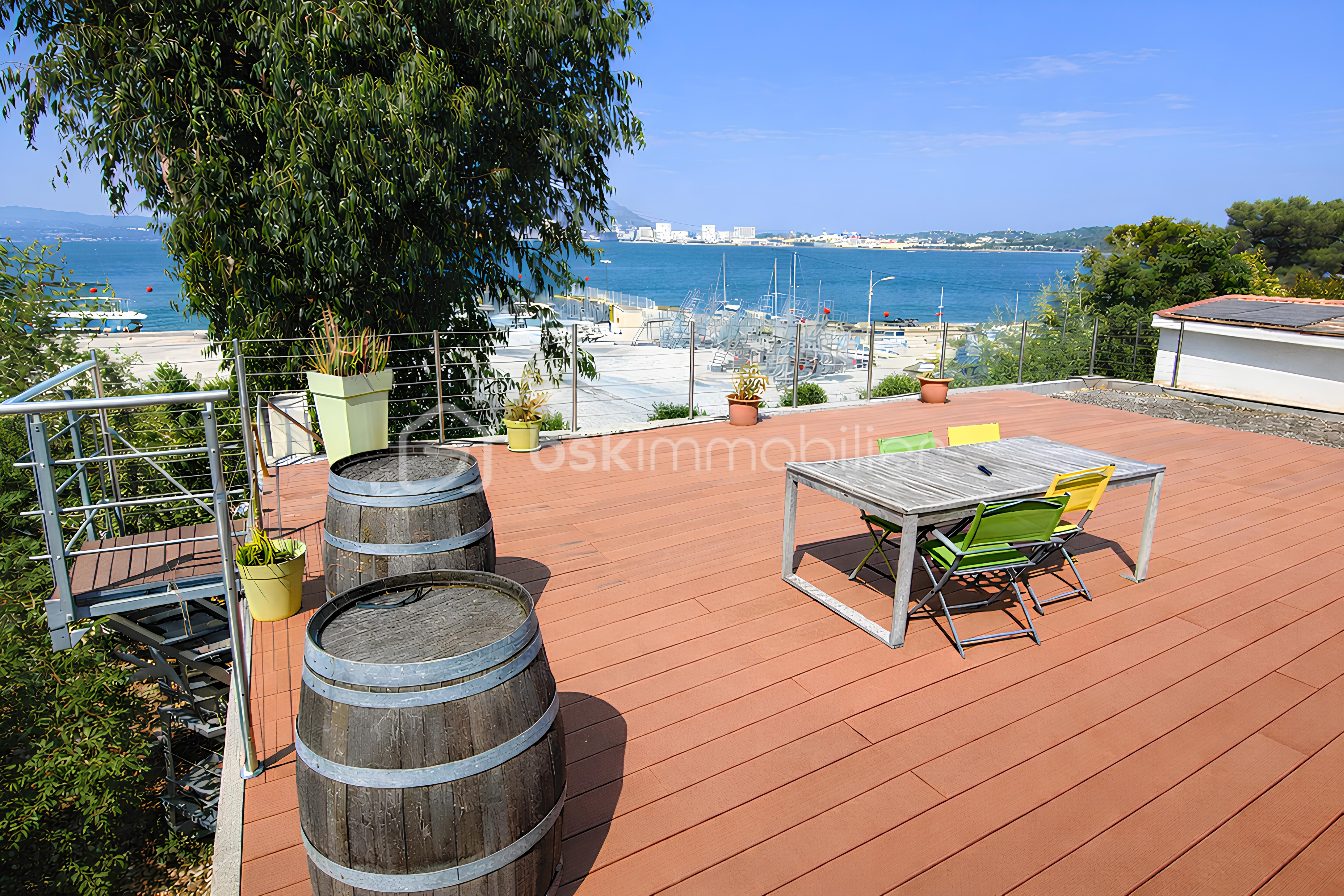 6 Toit terrasse vue mer.png