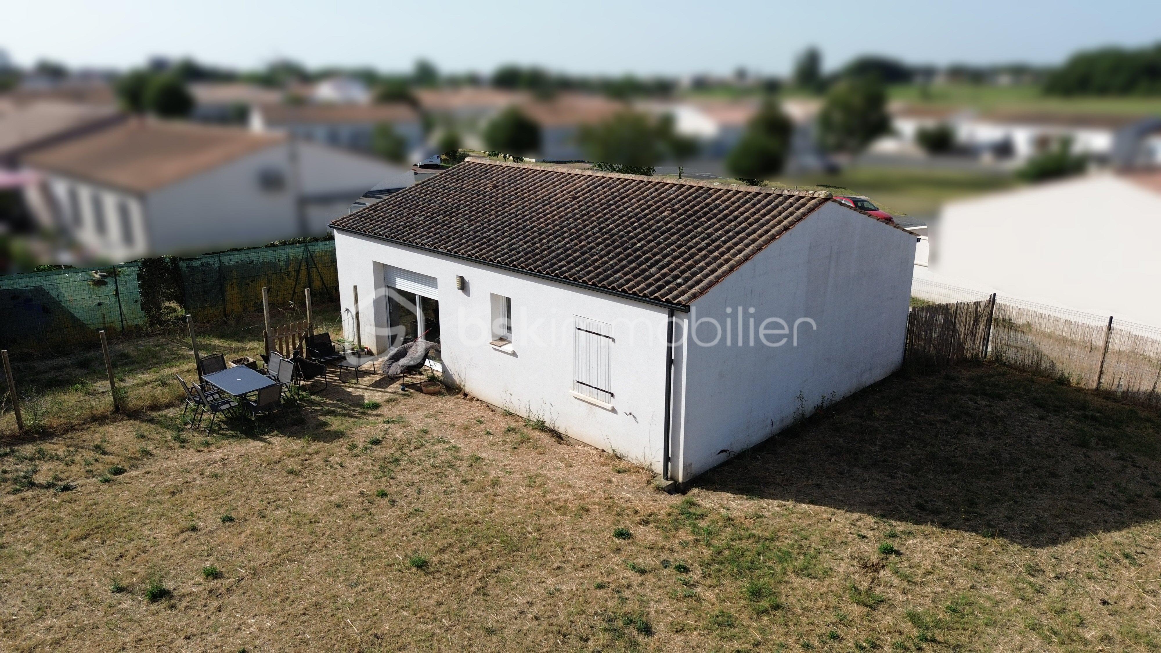 plain pied T3 Saint just Marennes racinet bskimmobilier 170000 (1).jpg